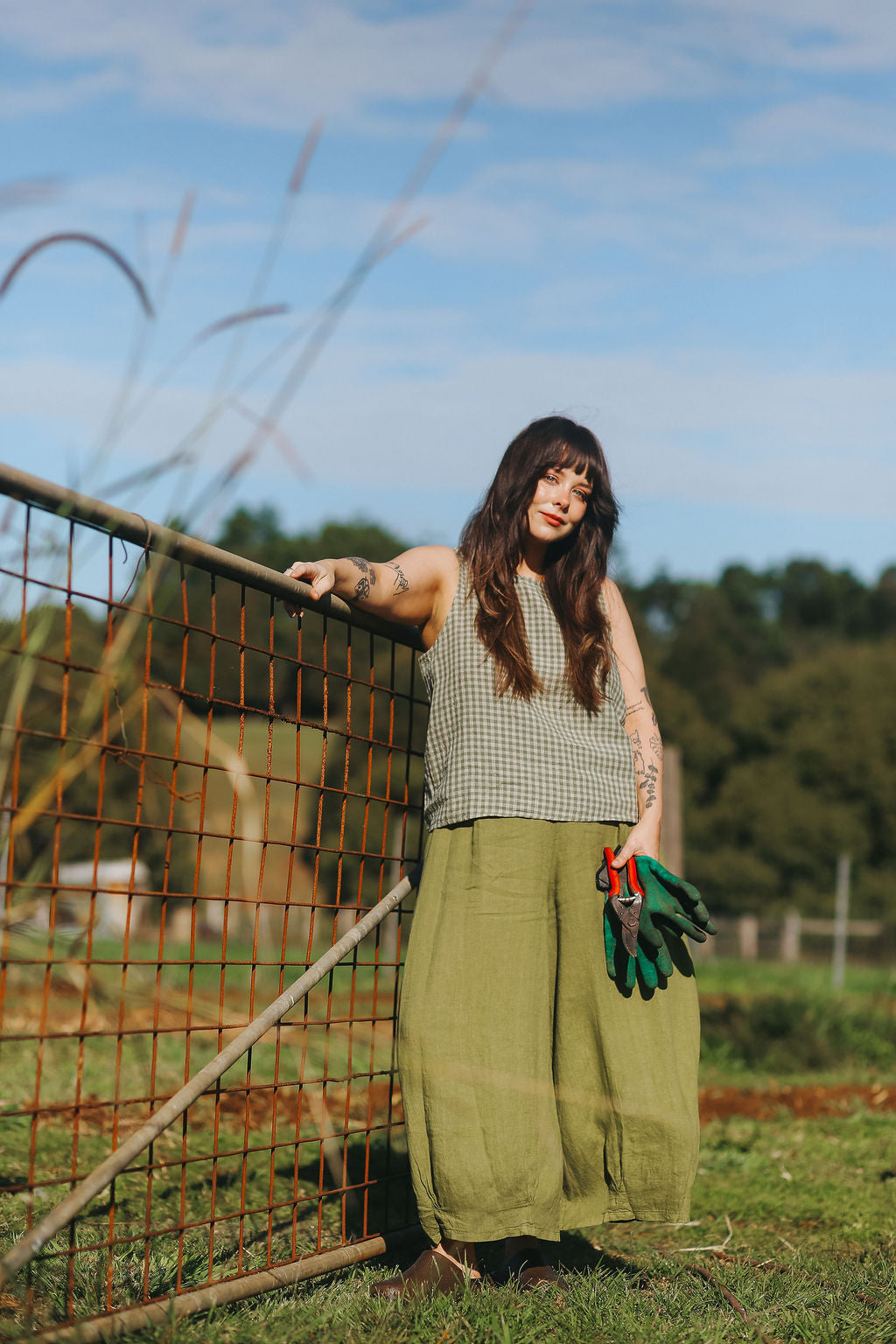 Eadie Linen Pant with Gathering Detail