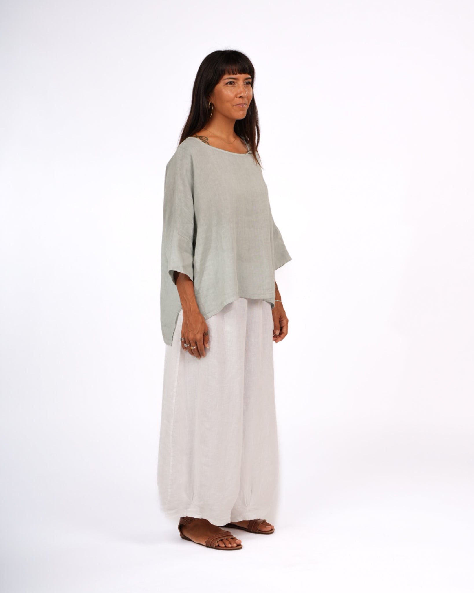 Artiste Hi-Lo Linen Top