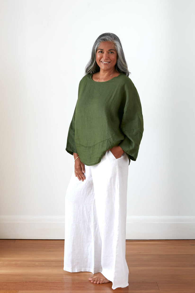 Montaigne Ailes Linen Top Forest Green1