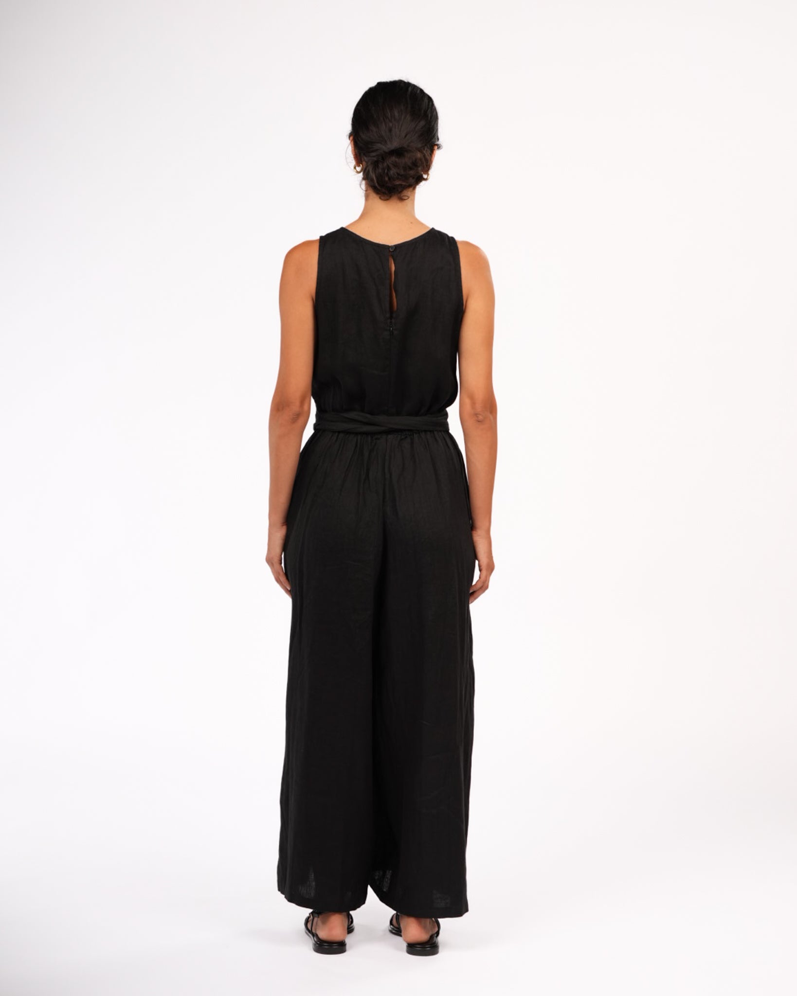 Montaigne Alba French Linen Tie-Waist Jumpsuit Black3