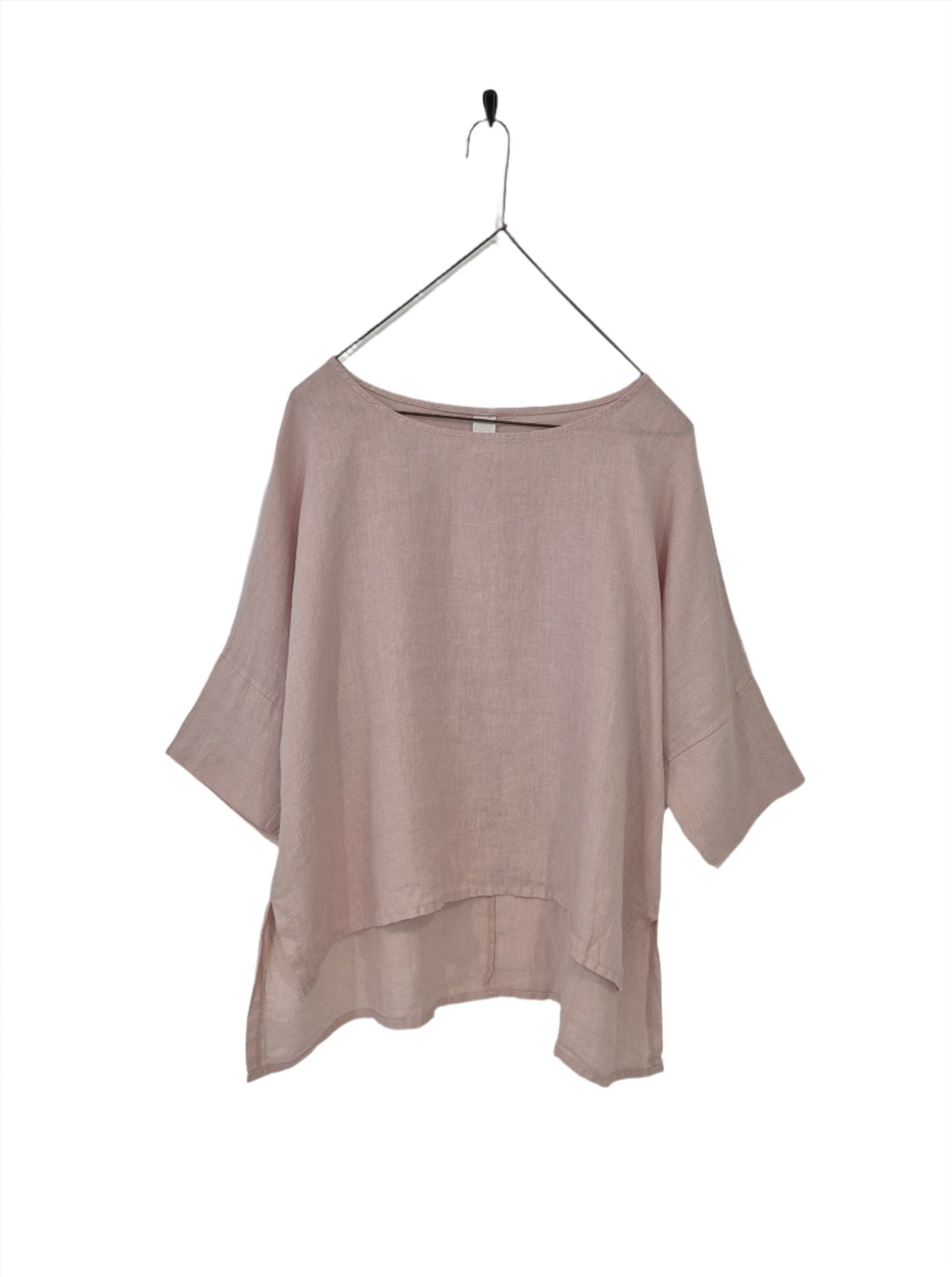 Montaigne Artiste Hi-Lo Linen Top Rose
