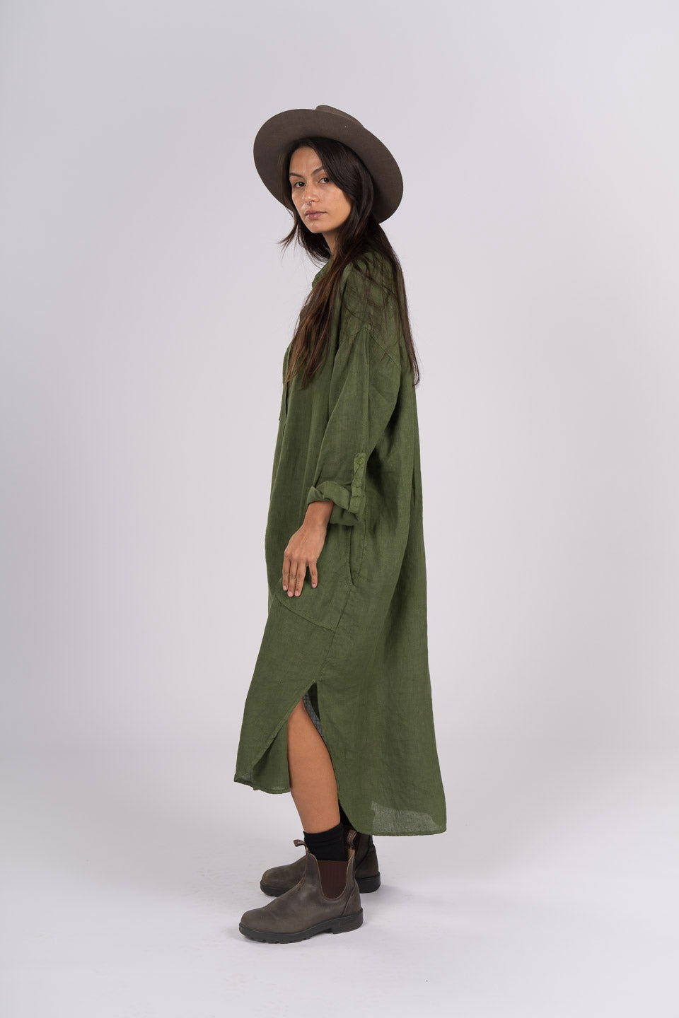 Montaigne Biarritz Oversized Linen Shirt Dress Forest Green1