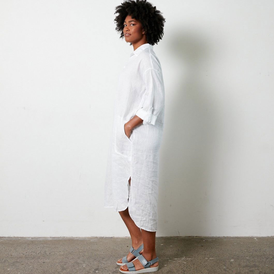 Montaigne Biarritz Oversized Linen Shirt Dress White2