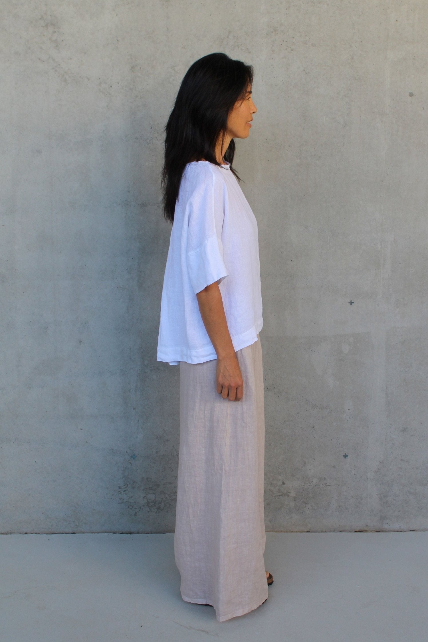 Montaigne Celine Short Sleeved Linen Top White2