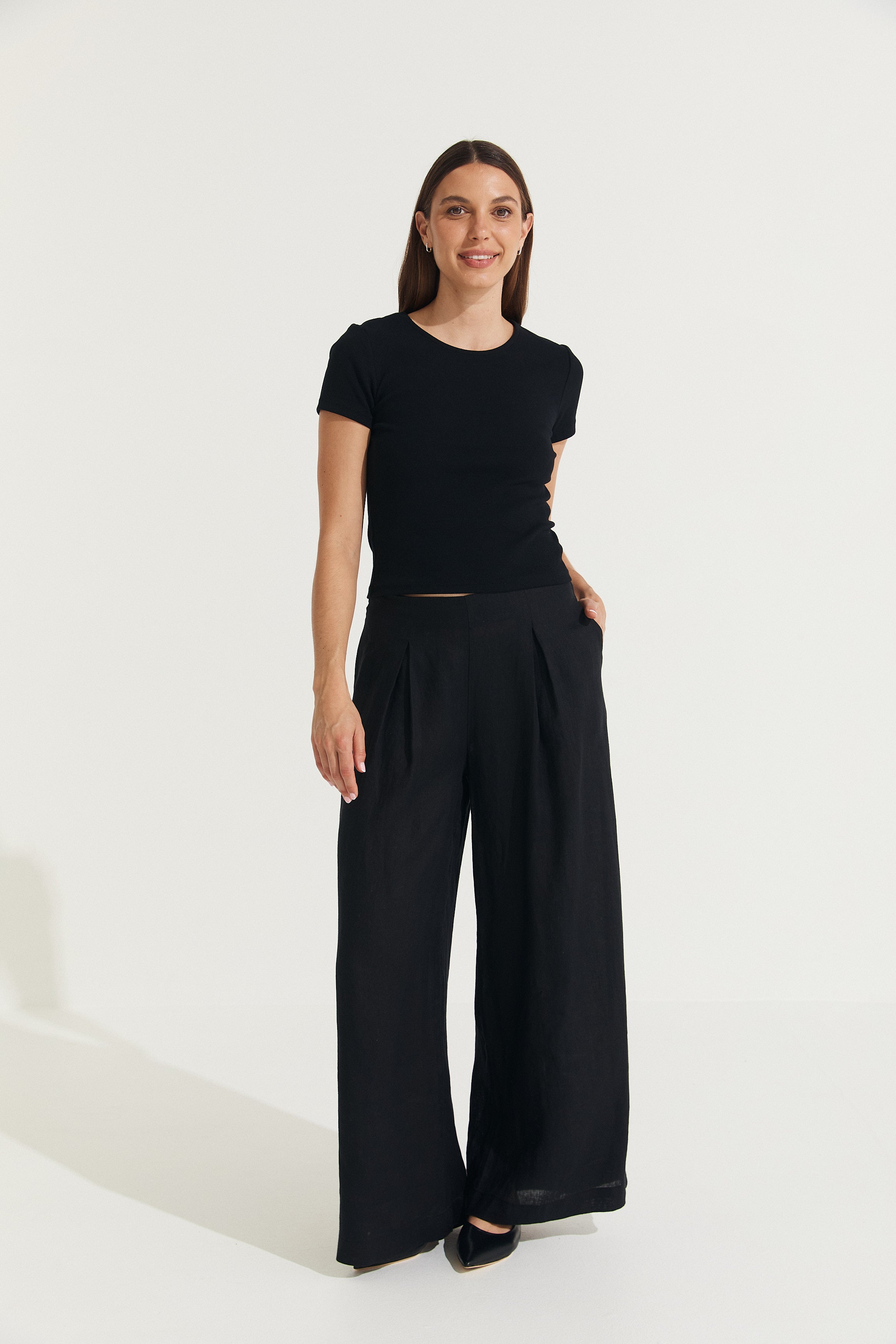 Montaigne Charlotte Pleated Wide Leg Linen Pants Black2