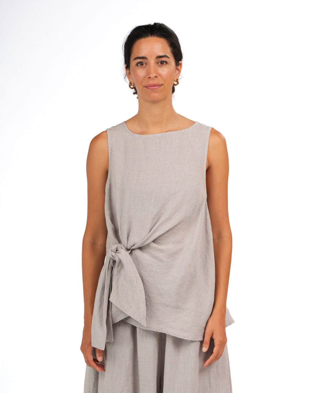 Montaigne Coco Front Tie Up Linen Top in Houndstooth Grey