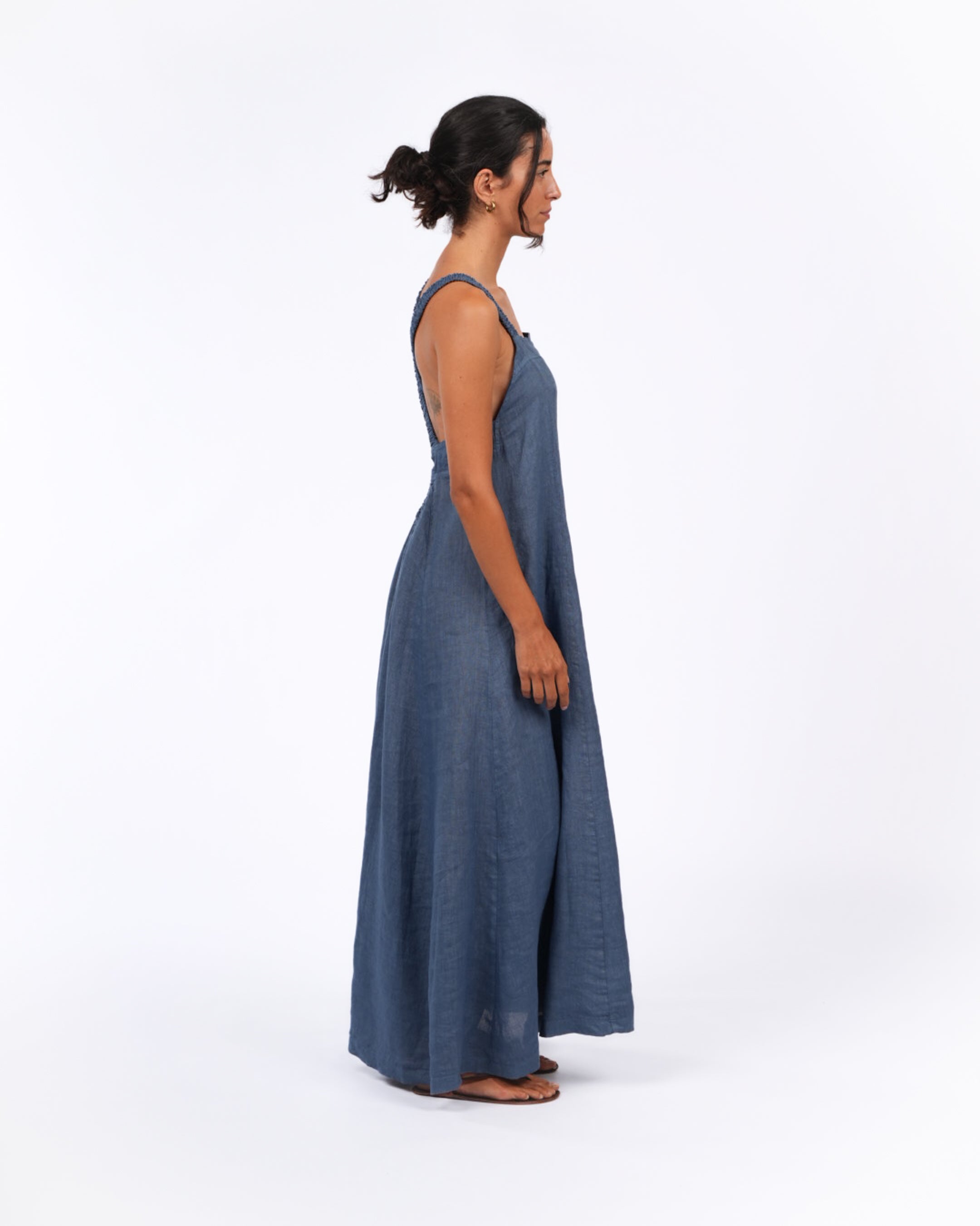 Montaigne Criss Cross Back Midi Dress Denim4