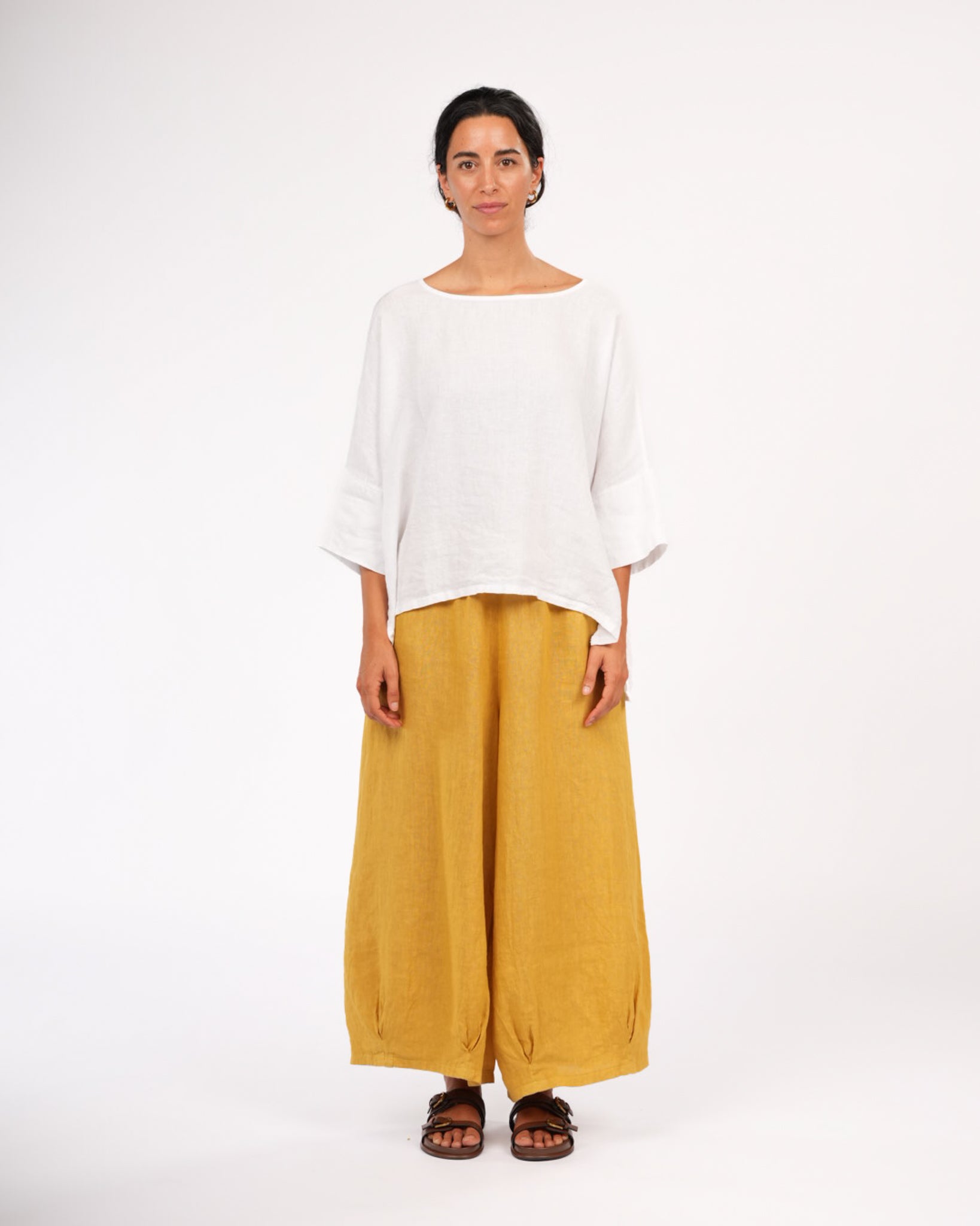 Montaigne Eadie Linen Pant With Gathering Detail Mustard1