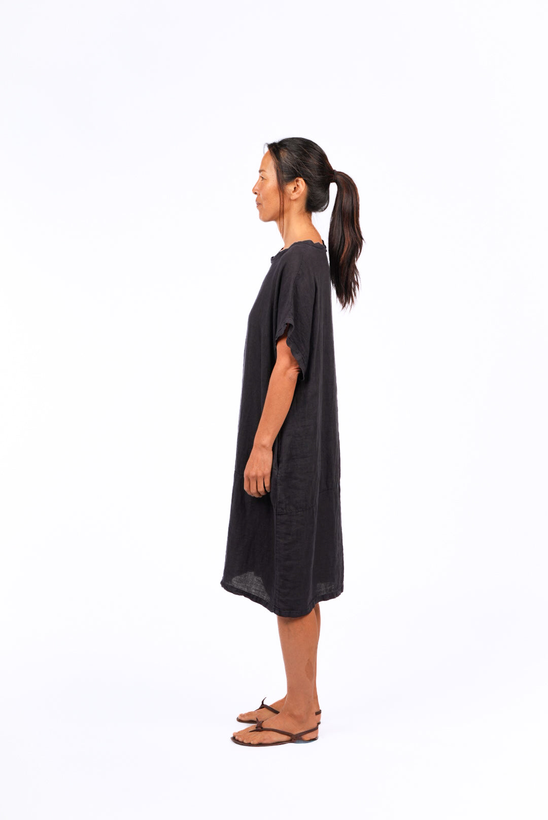 Montaigne Eliza Slimline Linen Dress Black