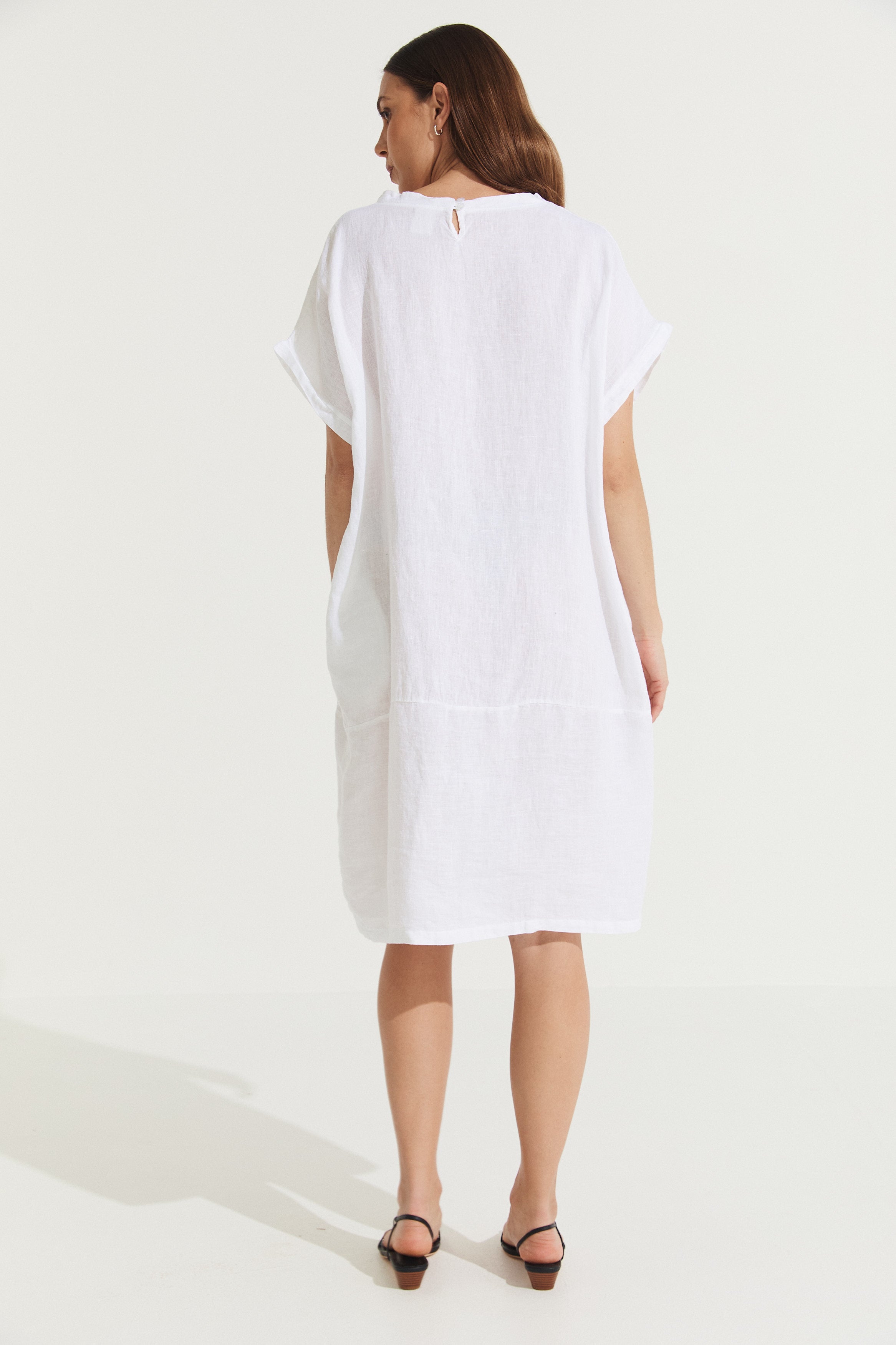 Montaigne Eliza Slimline Linen Dress White3