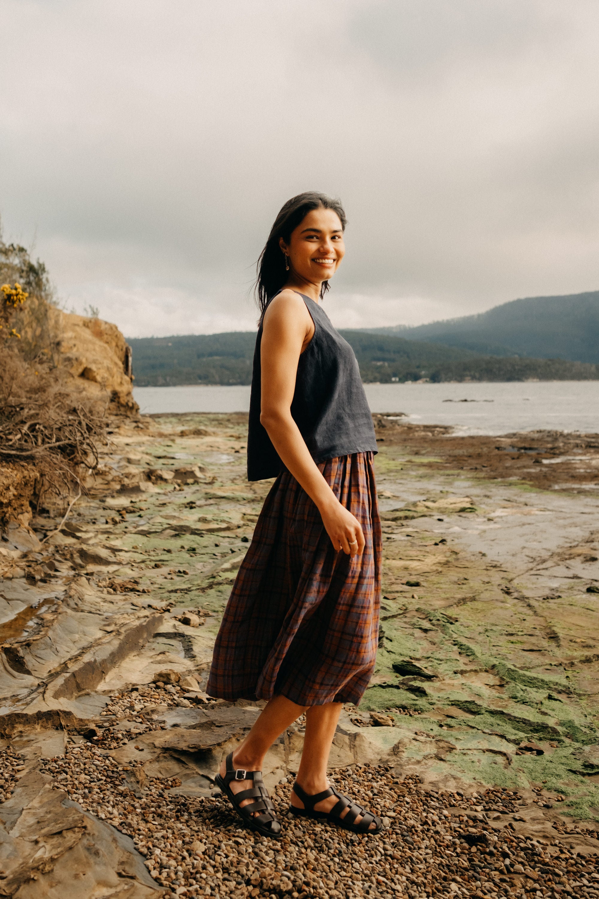 Montaigne Elke French Linen Skirt in Plaid