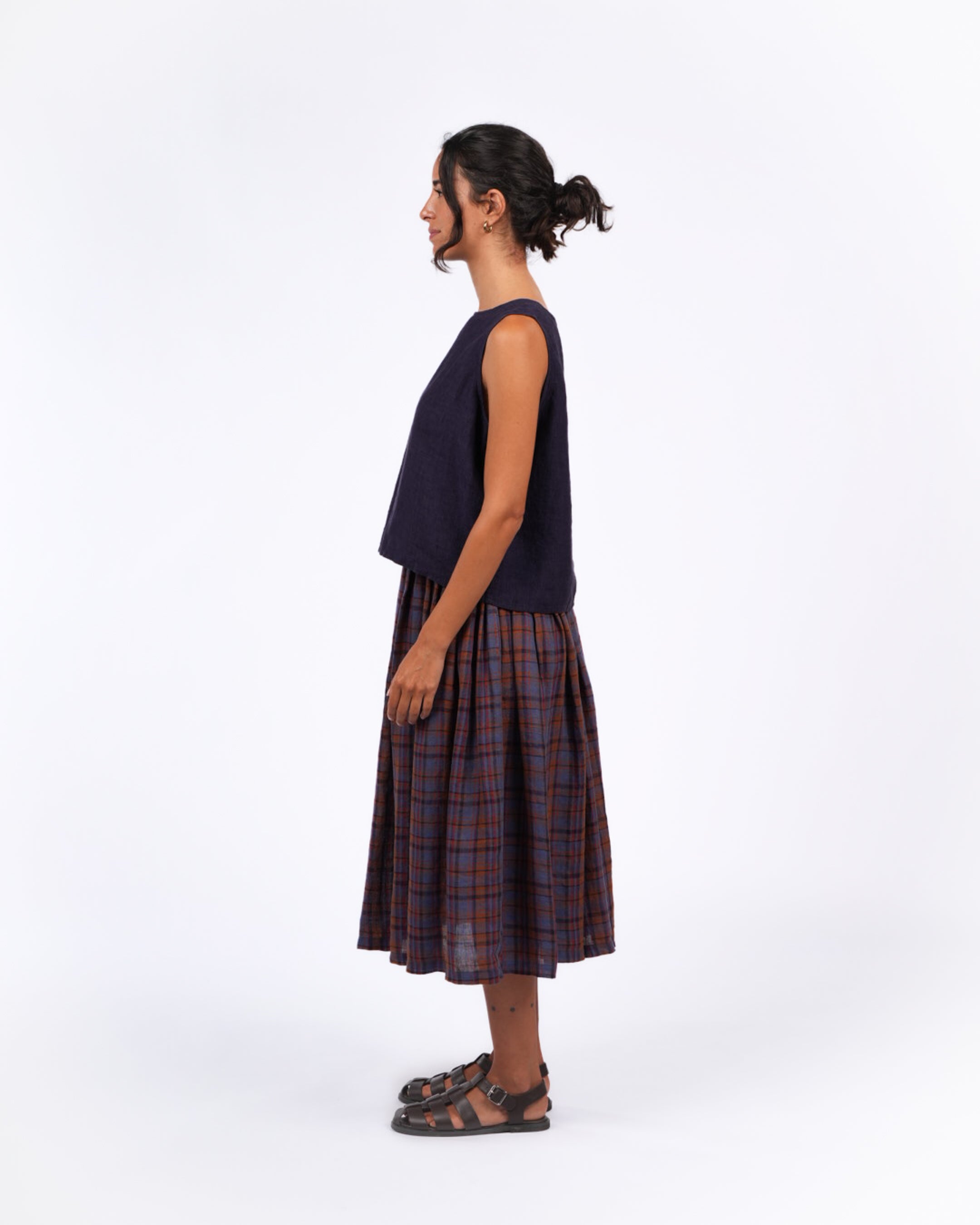 Montaigne Elke French Linen Skirt in Plaid