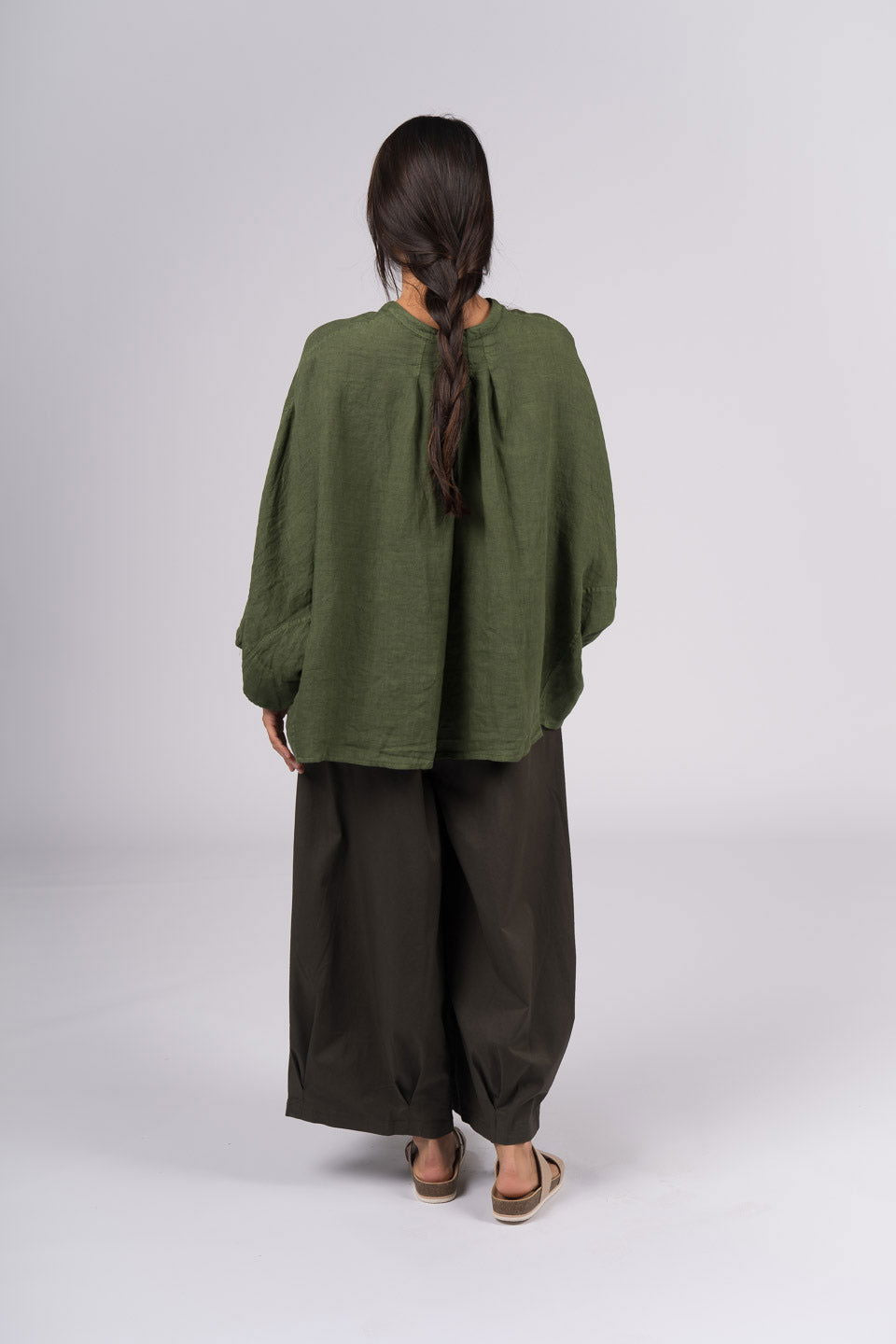 Montaigne Ellis Button Through Smock Linen Top Forest Green2