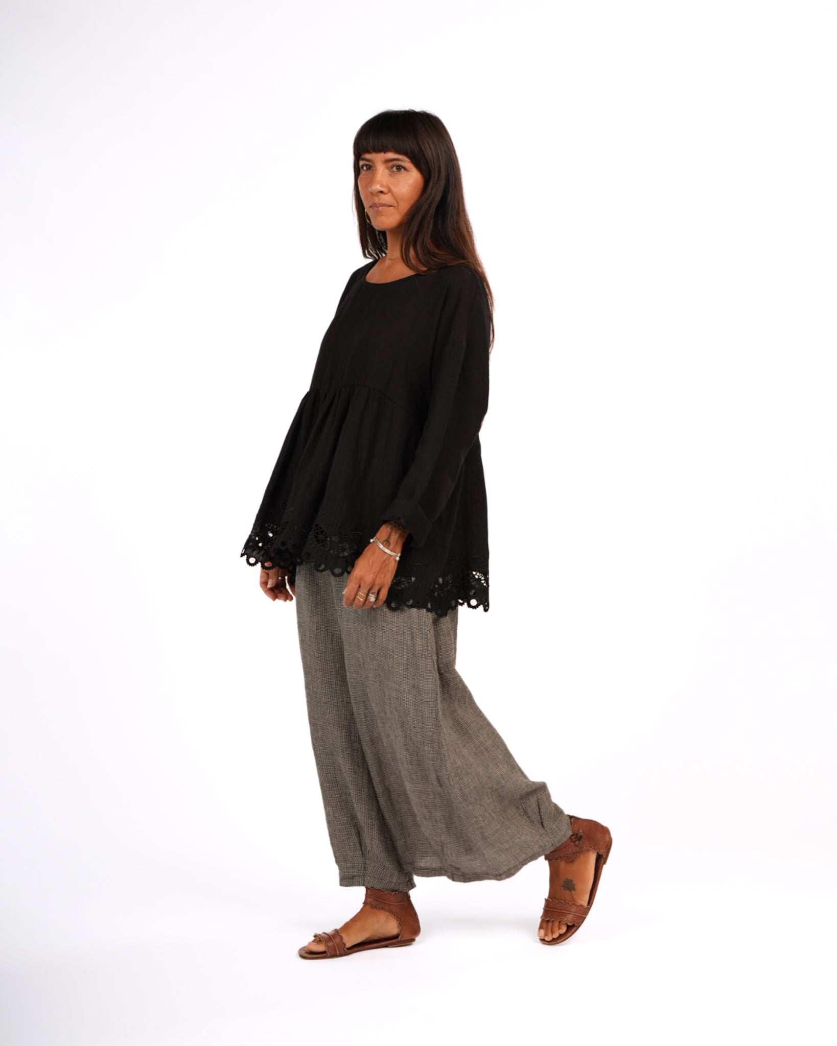 Montaigne Embroidered French Linen Blouse Black