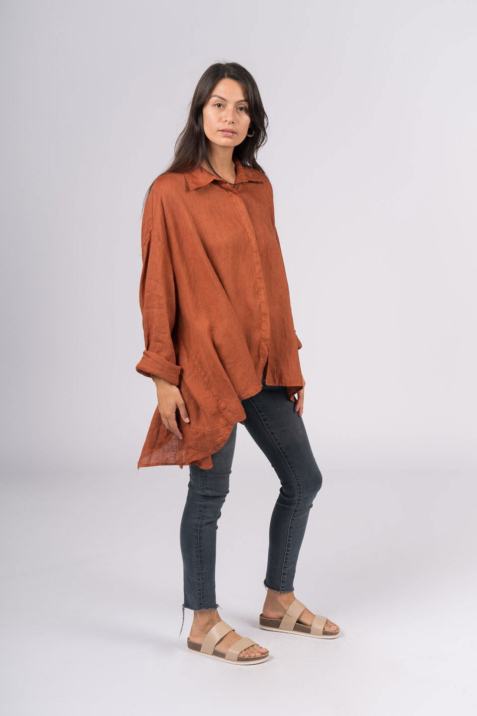 Montaigne Francois Long Sleeve Button Up Linen Shirt Rust