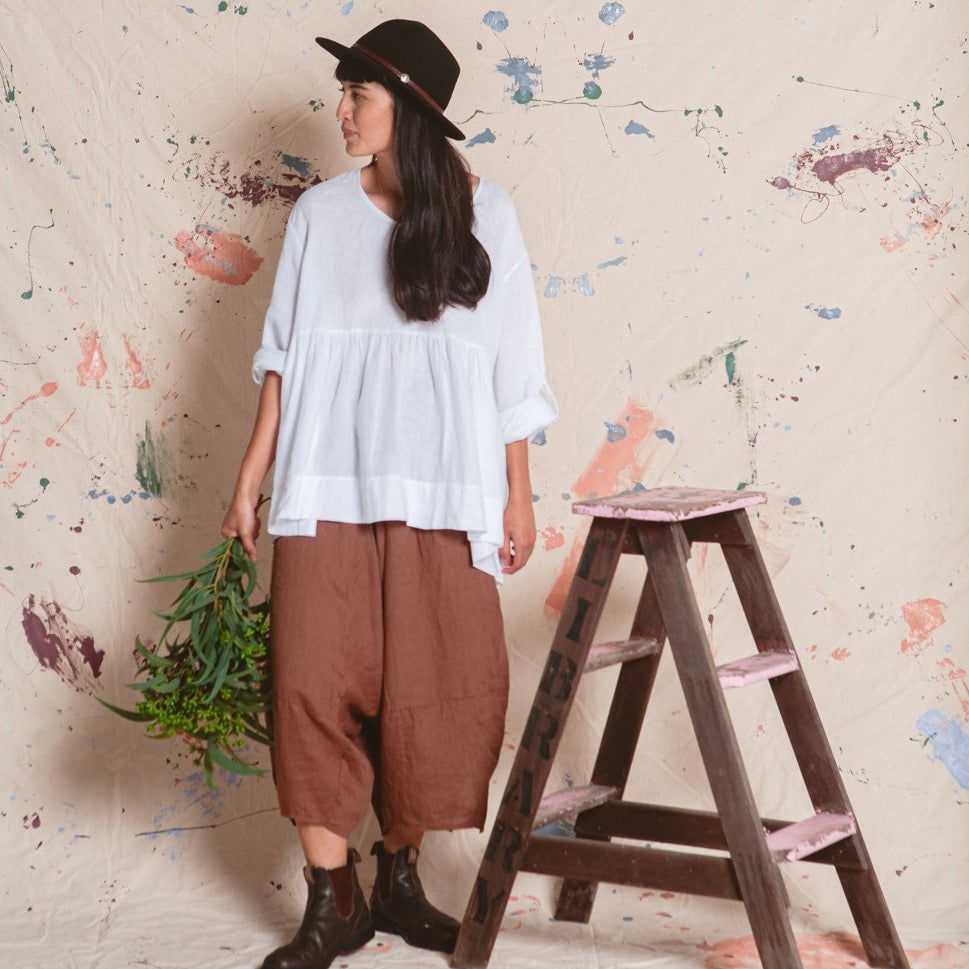 Montaigne Gaugin Linen Top White