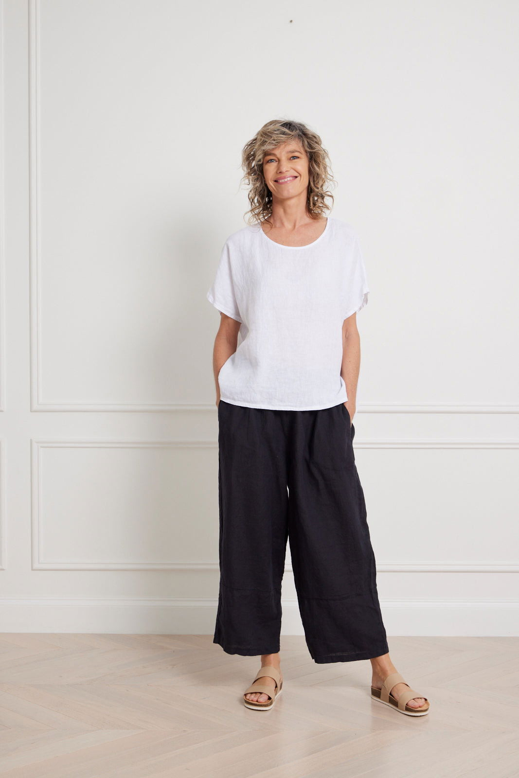 Montaigne Inès Full Length Tapered Pant Navy2