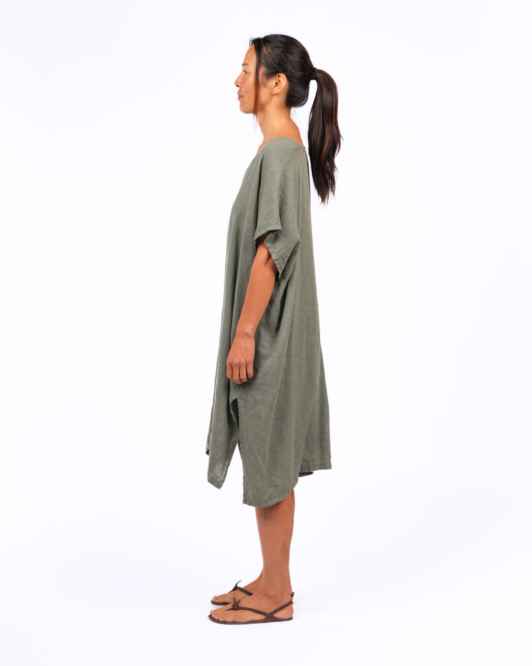 Montaigne Jacqueline Linen Kaftan Khaki4