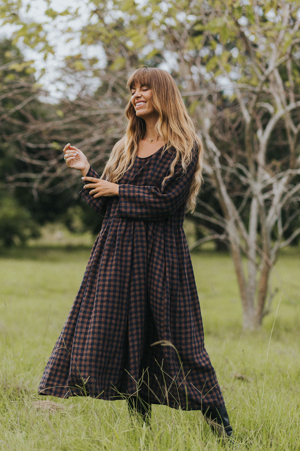 Montaigne Journee French Linen Dress In Blue Brown Check7