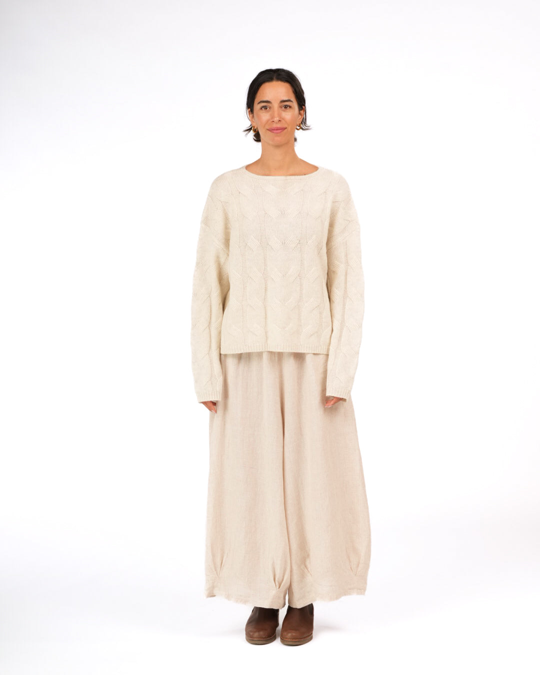 Montaigne NZ Lambswool Cable Knit Milk1