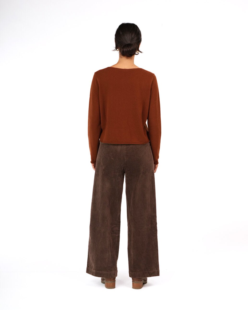 Montaigne NZ Lambswool Cropped Cardigan Chestnut2