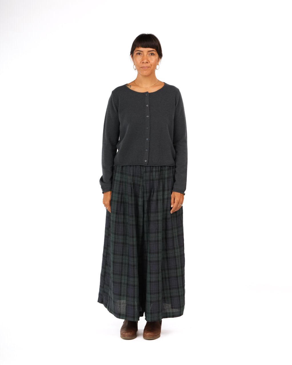 Montaigne NZ Lambswool Cropped Cardigan Indigo1