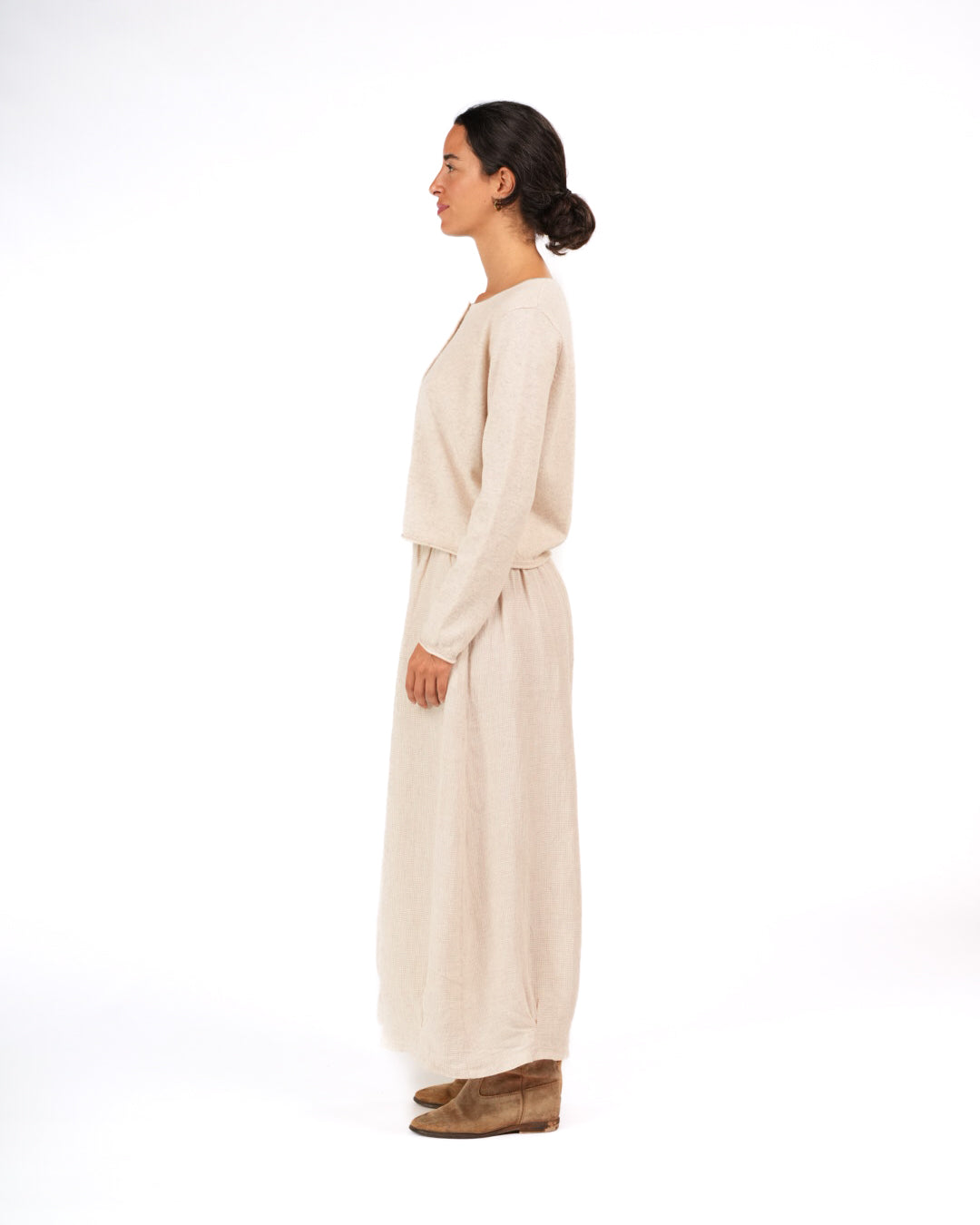 Montaigne NZ Lambswool Cropped Cardigan Soft Rose2