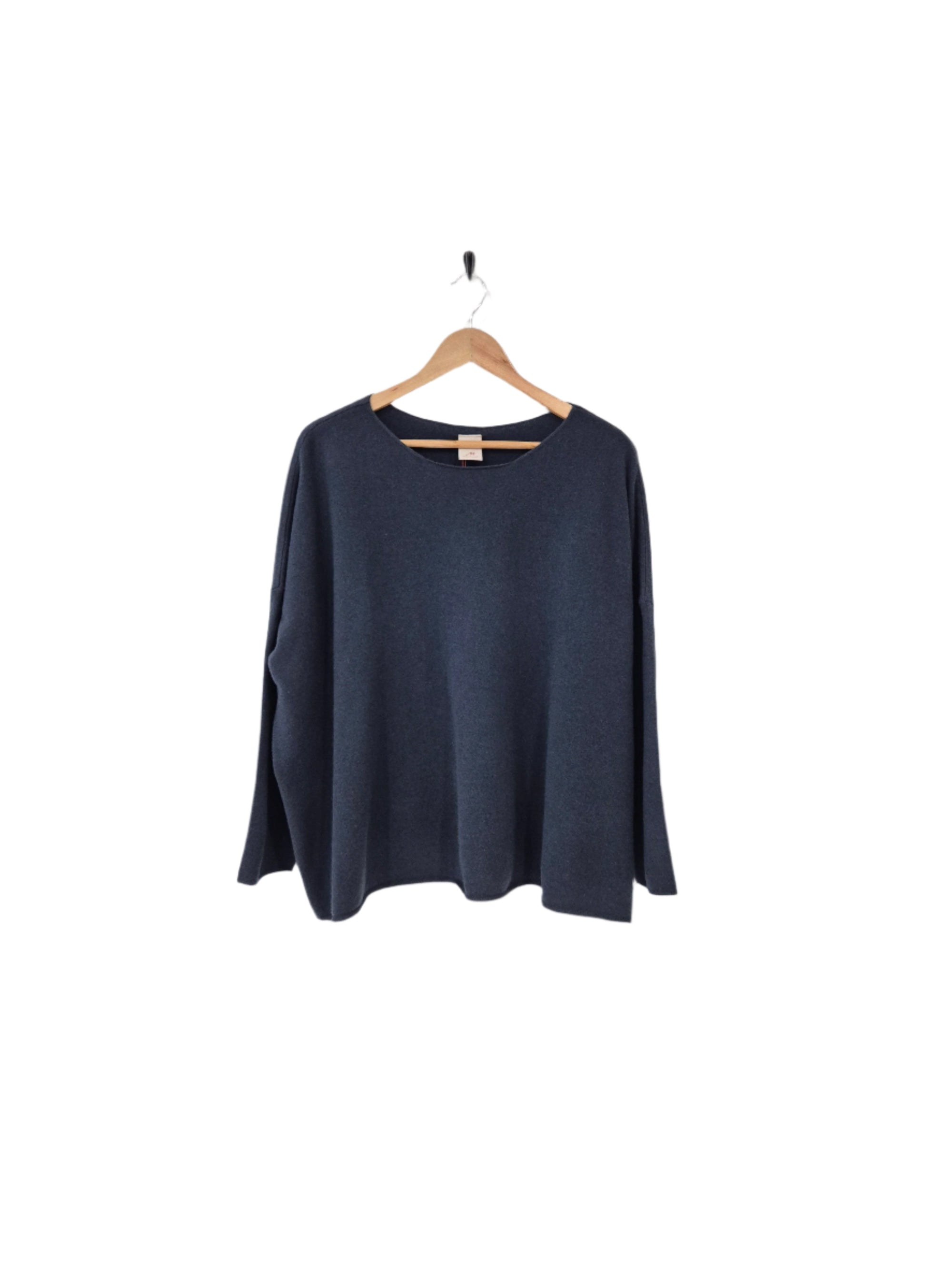Montaigne Olivia 100% New Zealand Lambswool Jumper Indigo2