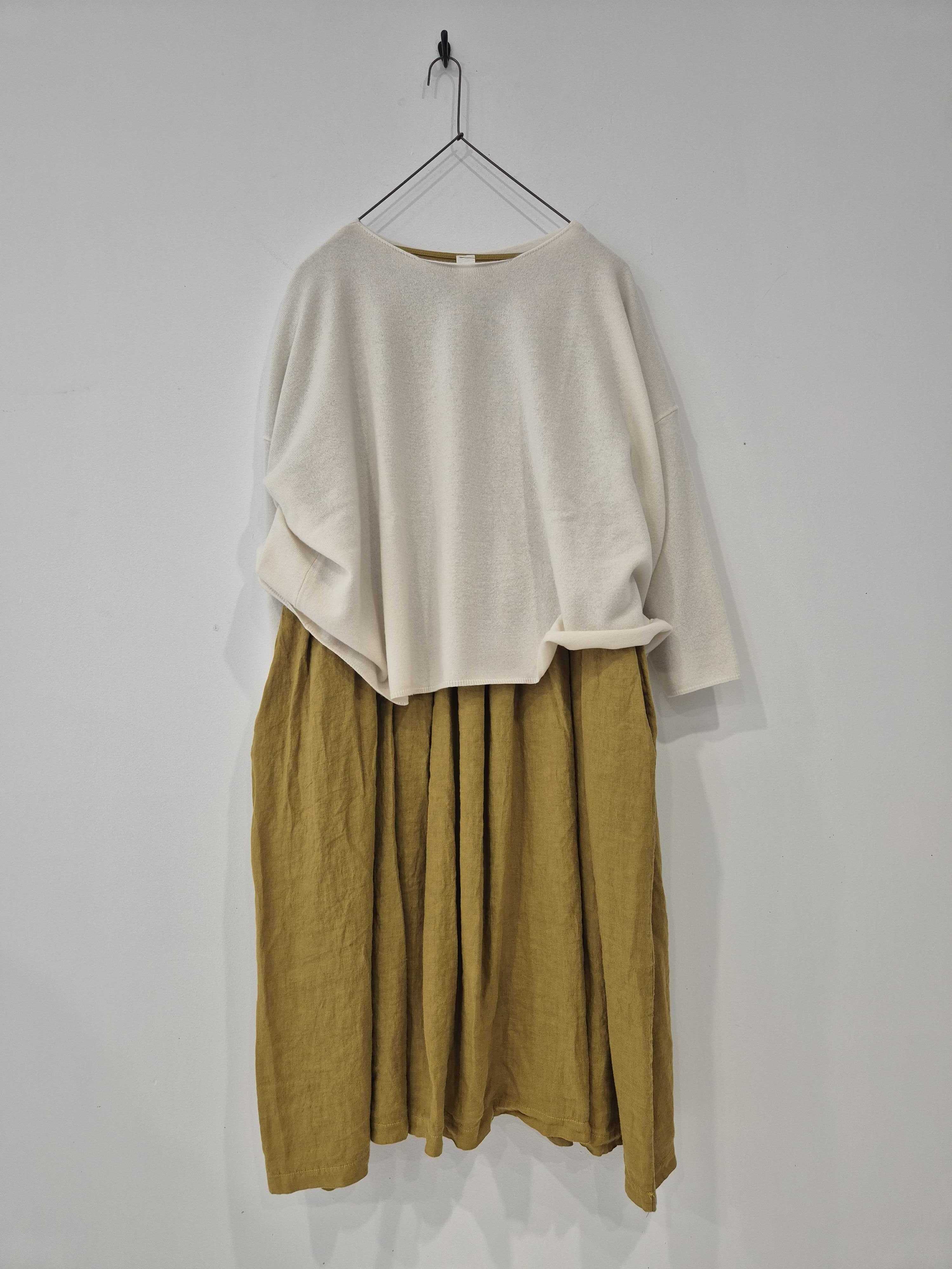 Montaigne Olivia 100% New Zealand Lambswool Jumper MIlk2