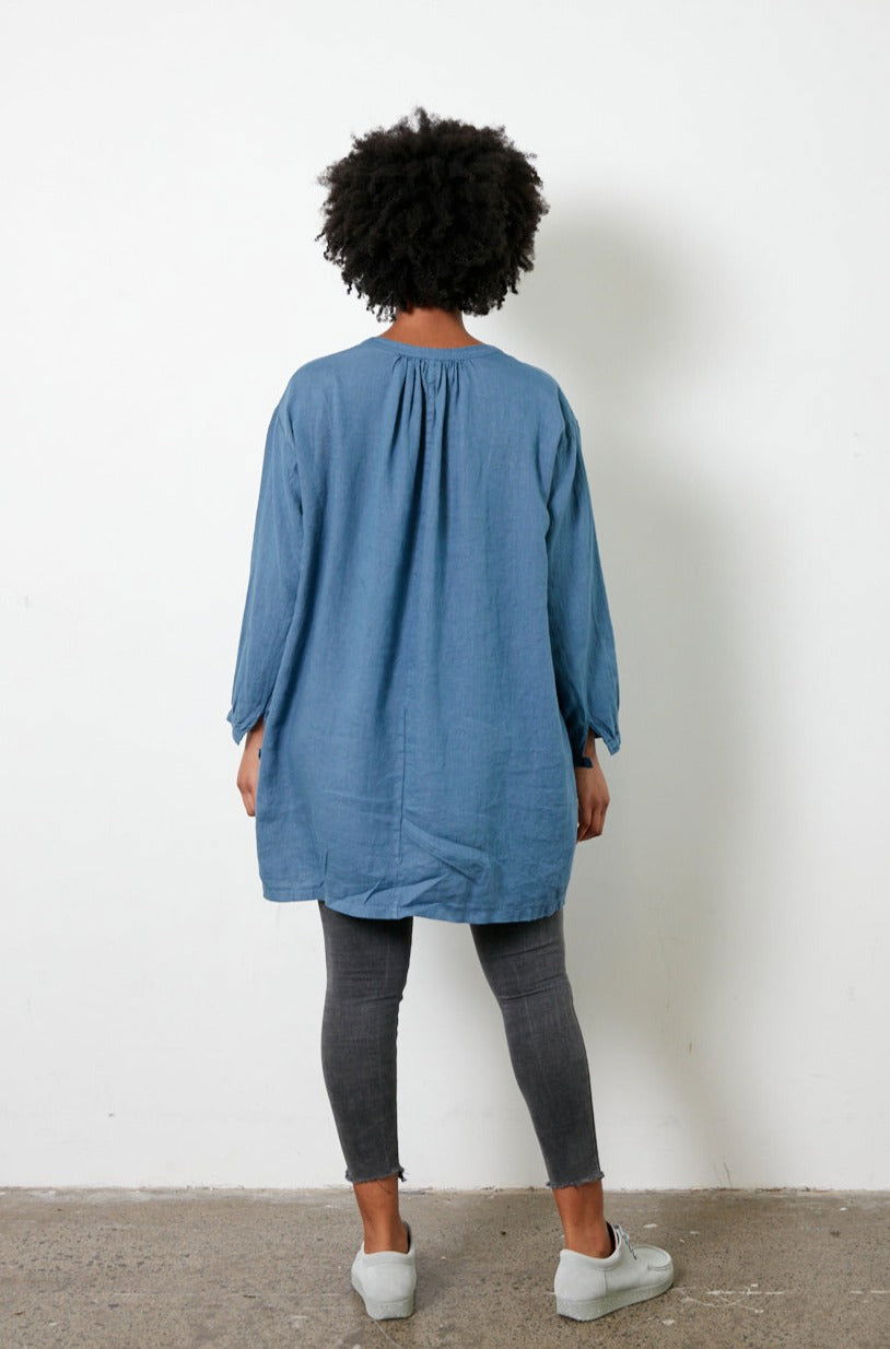 Montaigne Paysanne Oversized Linen Shirt Denim2