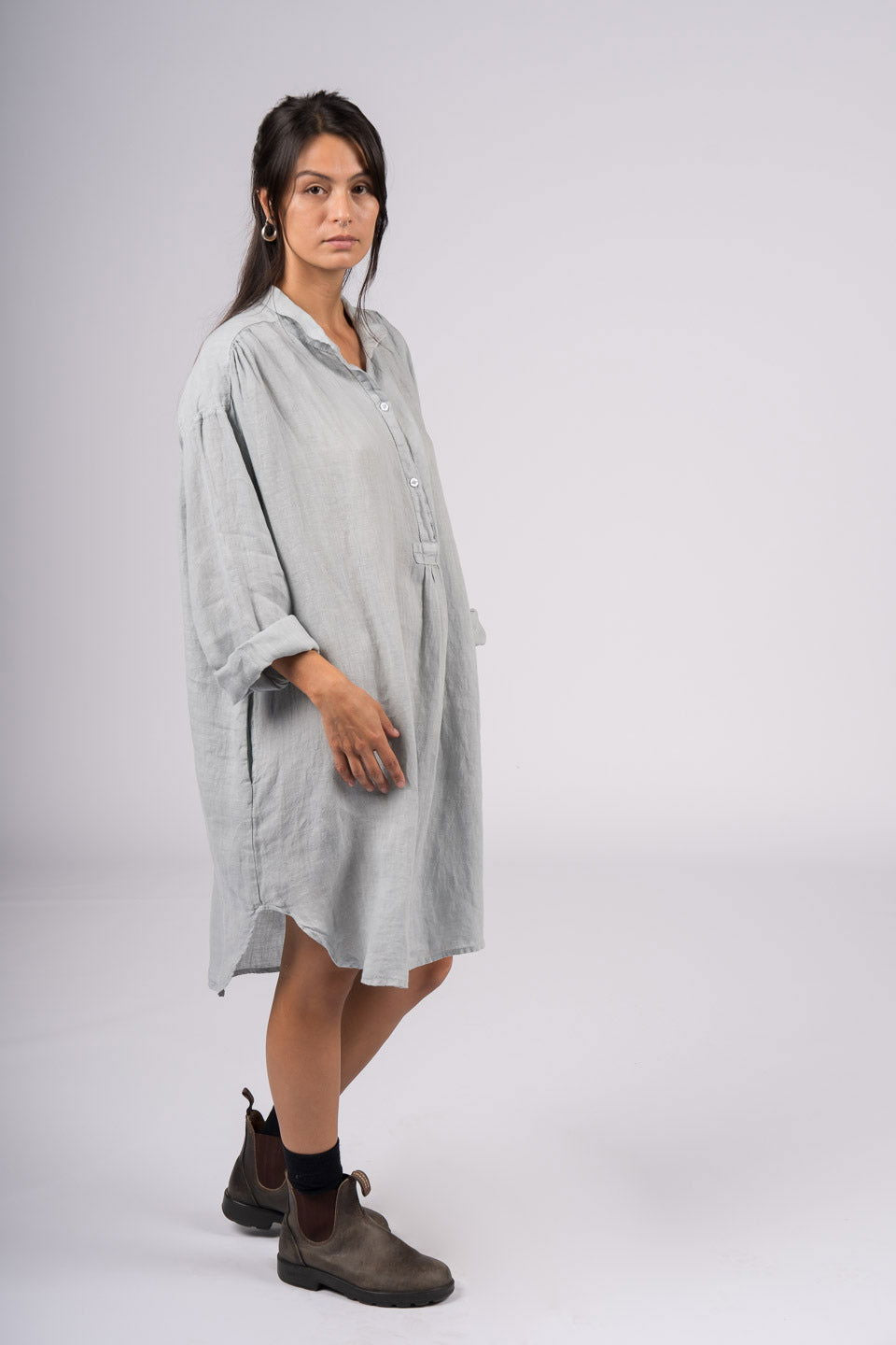 Montaigne Riviera Long Sleeve Linen Shirt Silver