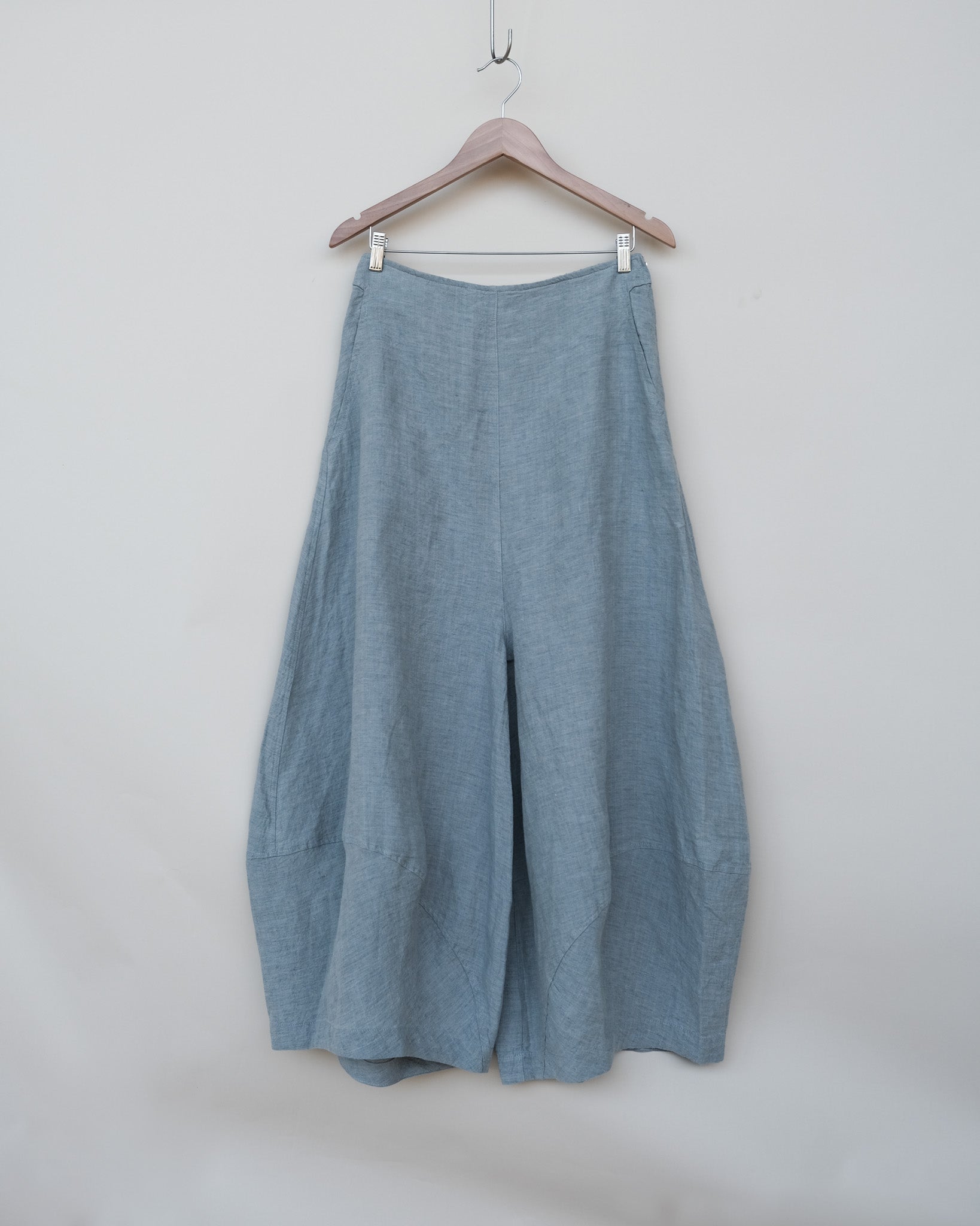 Montaigne Roland Linen Pant Silver