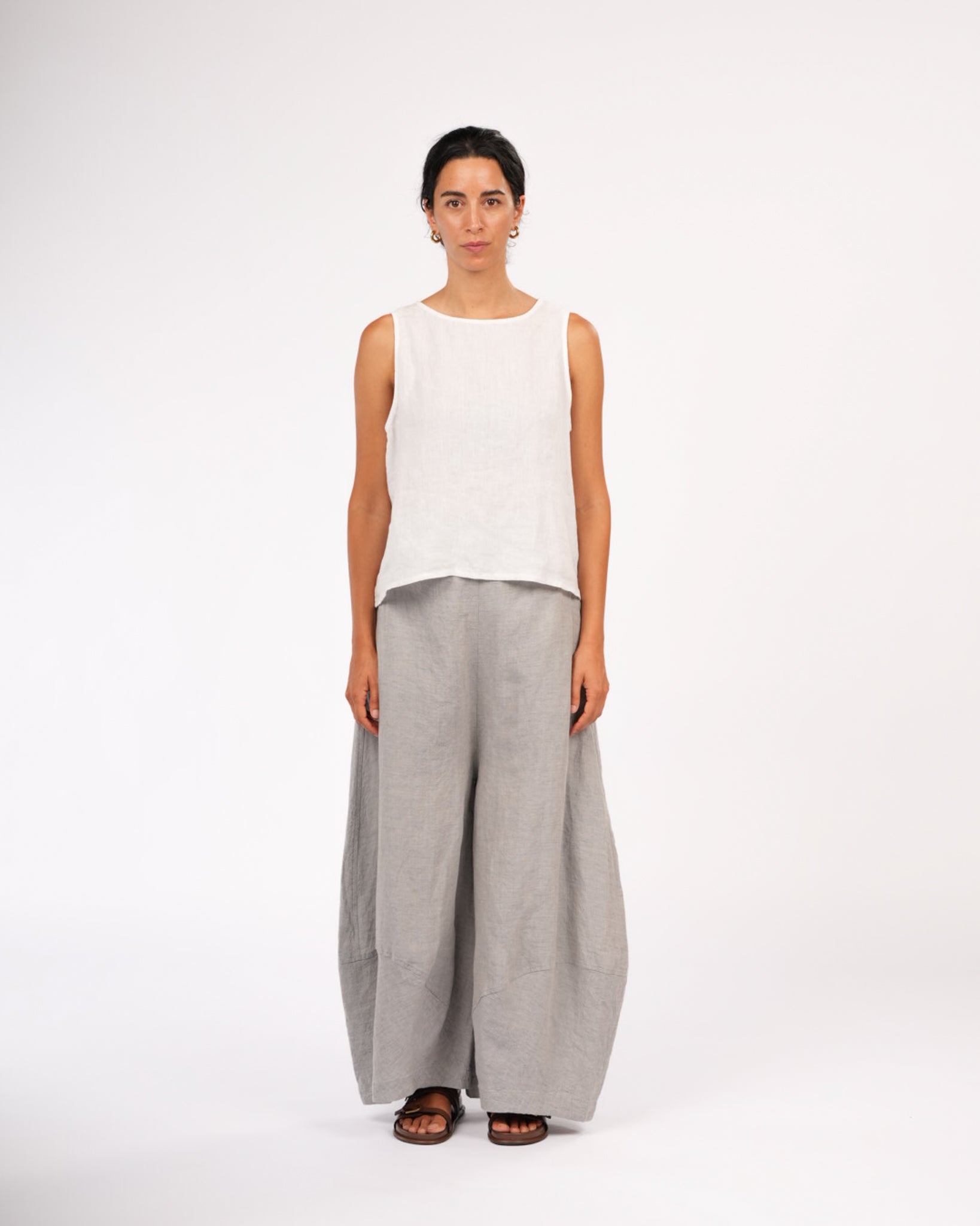 Montaigne Roland French Linen Pant Silver1