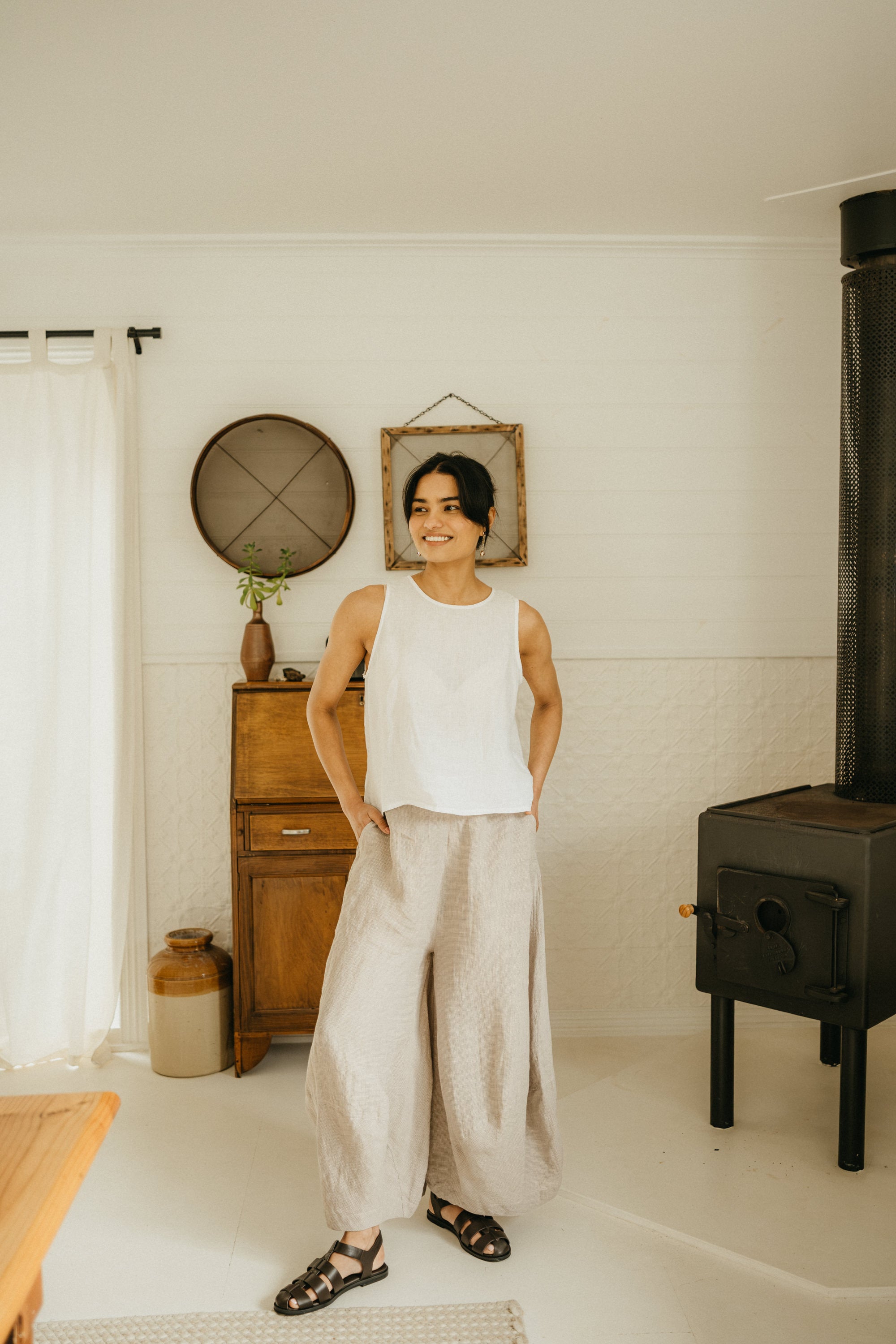 Montaigne Roland Linen Pants in Houndstooth