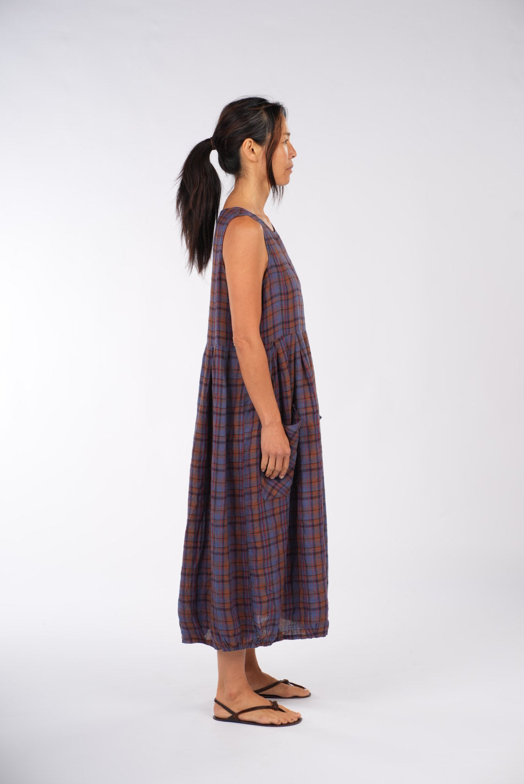 Montaigne Sartene French Linen Dress In Check Blue/Brown