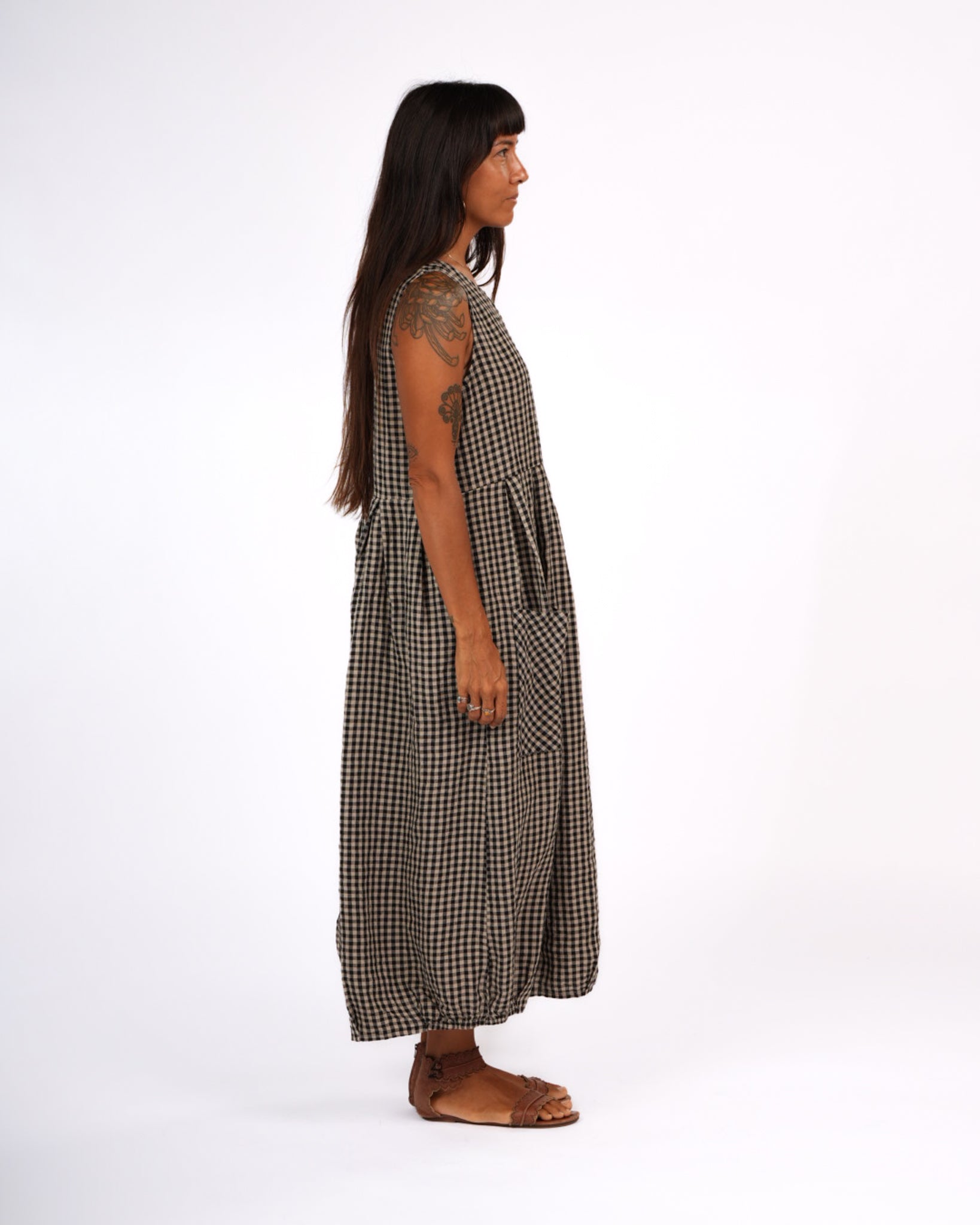 Montaigne Sartene French Linen Dress in Gingham Black2
