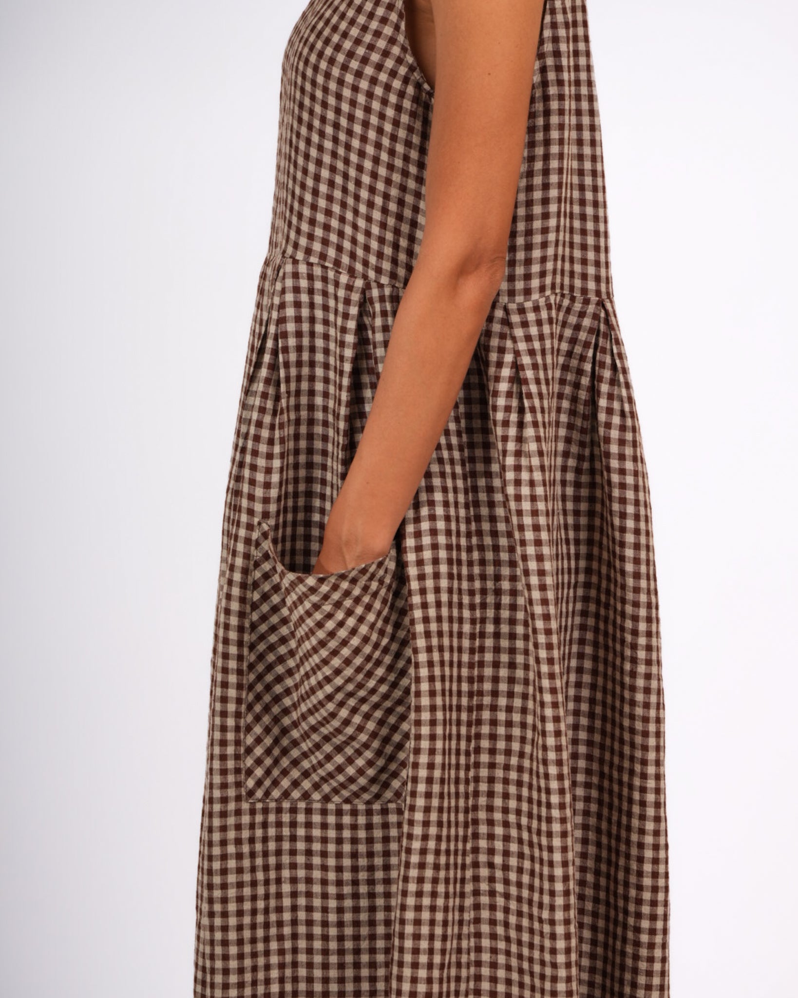 Montaigne Sartene French Linen Dress in Gingham Brown2