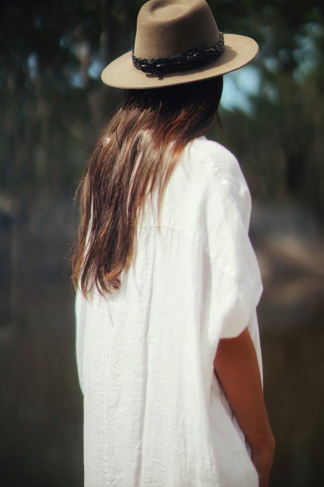 Montaigne Simone Short Sleeve Linen Dress White2