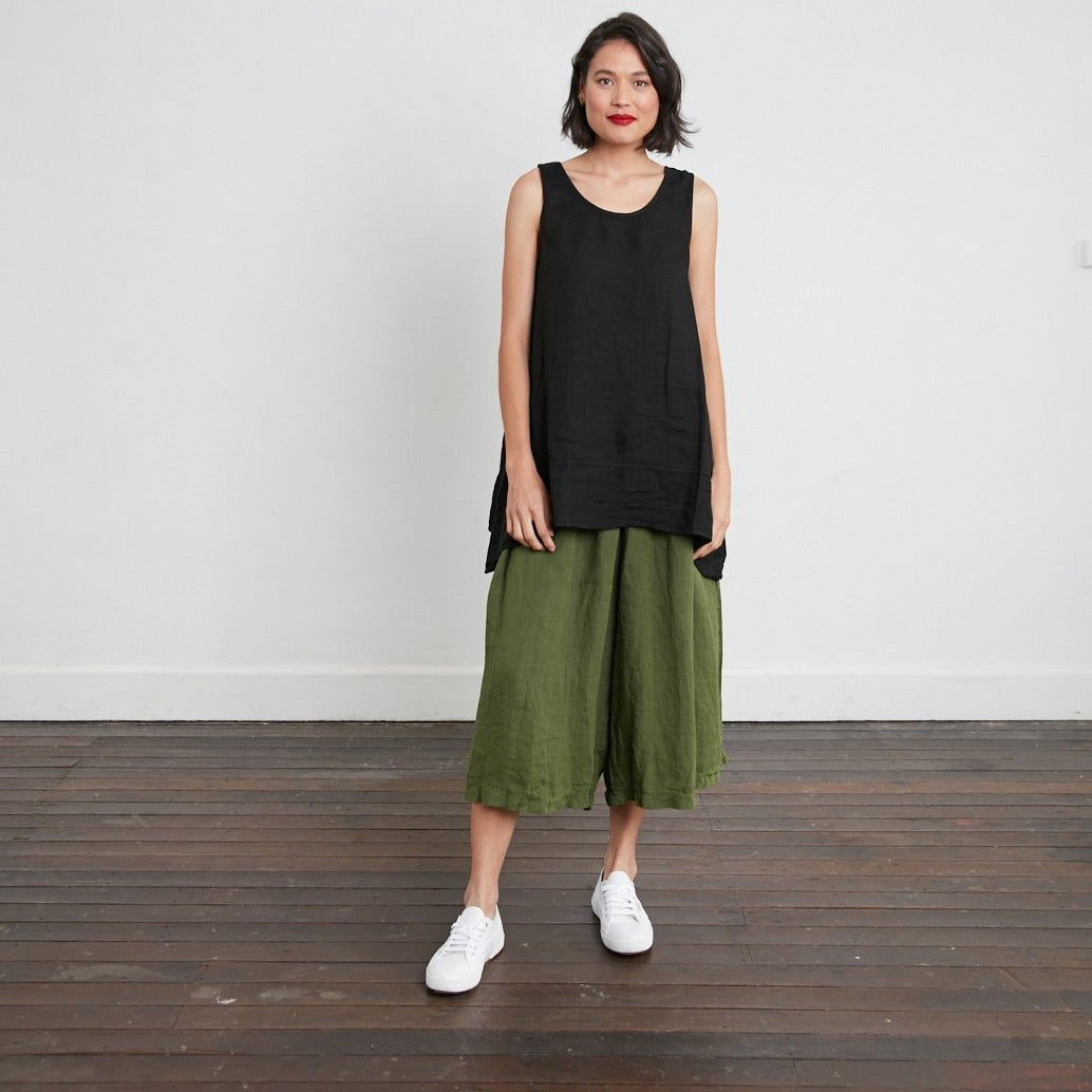 Montaigne Solid Linen Culottes Forest Green3