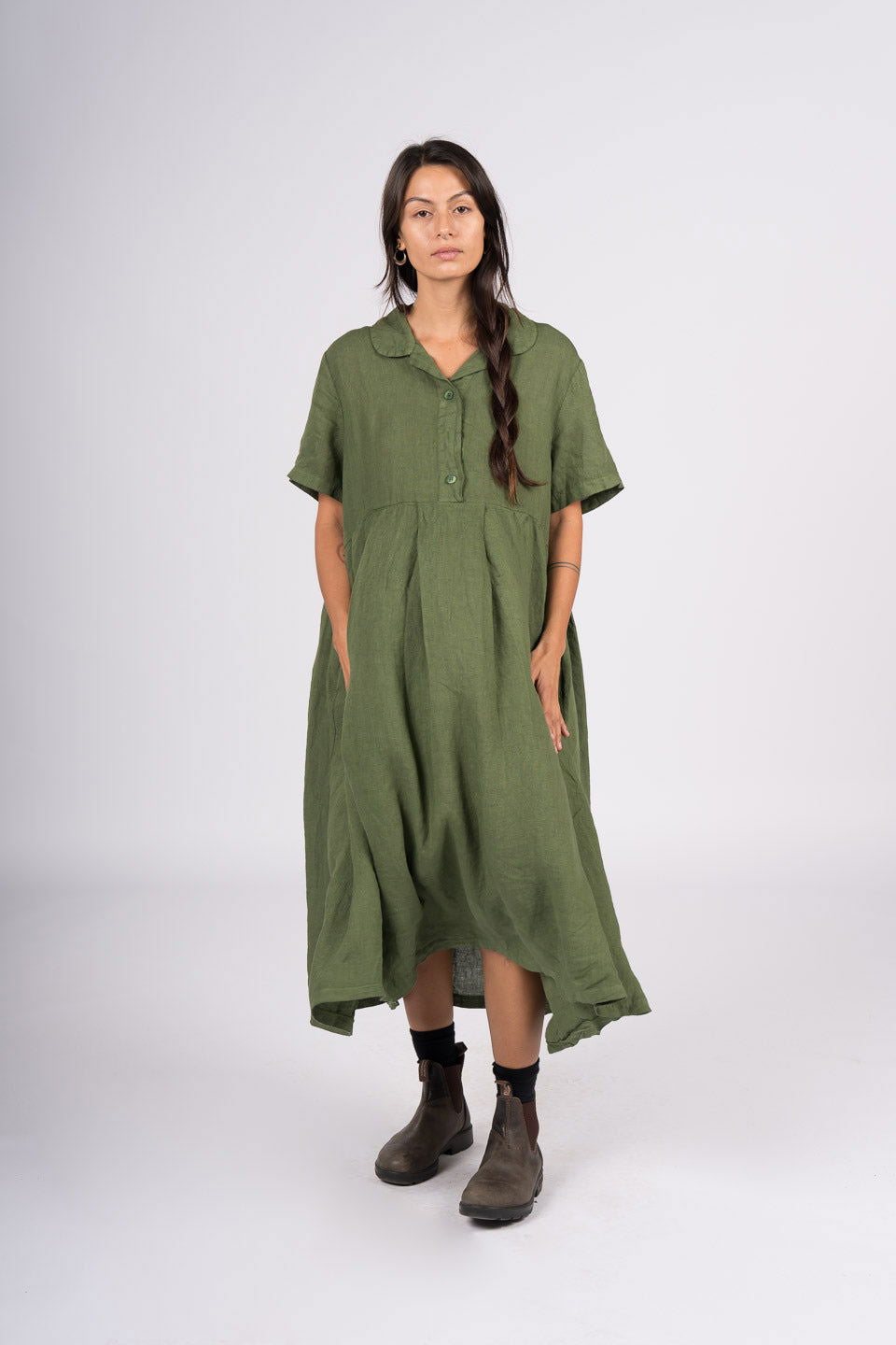 Montaigne Vianne Linen Dress with Pleats and Side Pockets Forest Green3