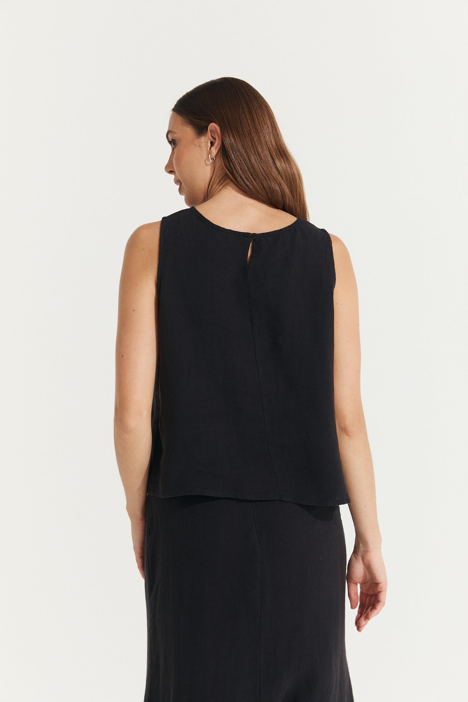 Montaigne Ava Linen Cami Top Black1