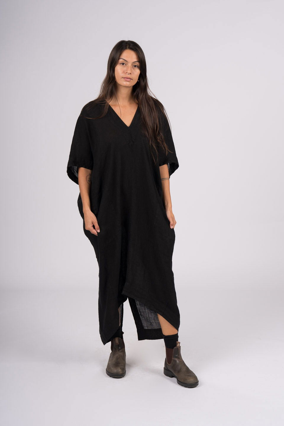 Montaigne Gabrielle V-Neck Dress Black