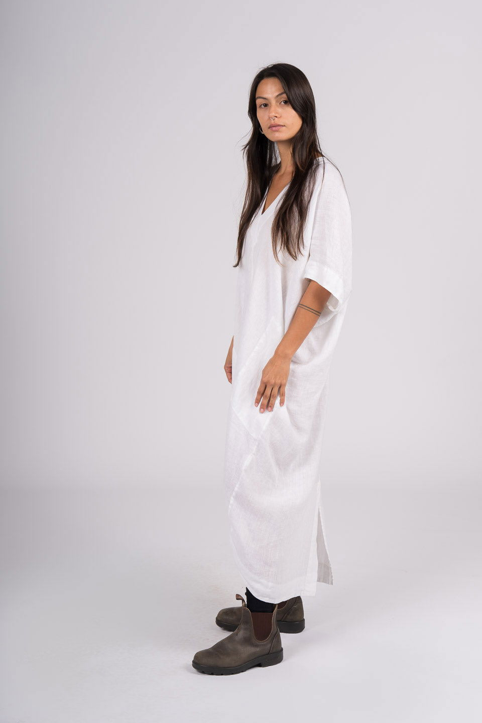 Montaigne Gabrielle V-Neck Dress White6