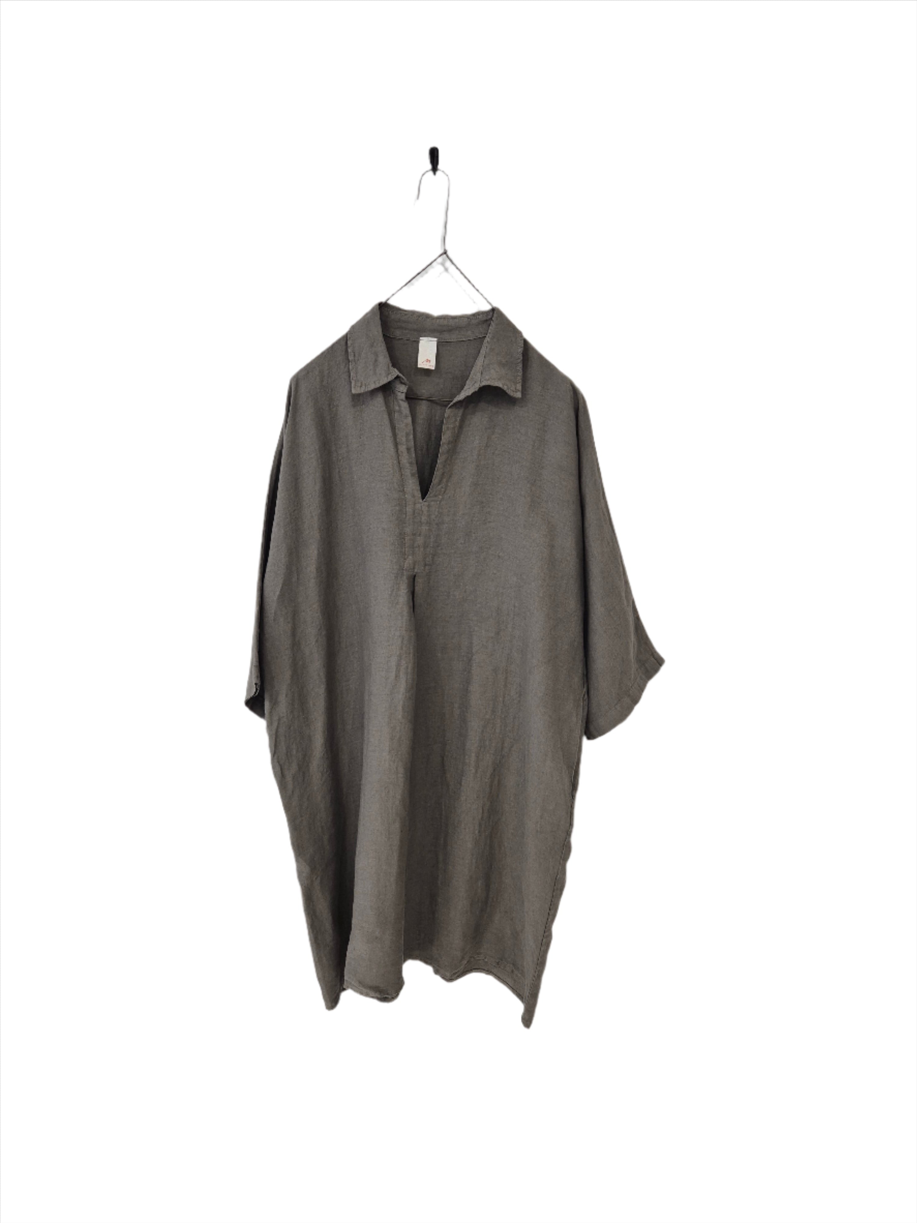 Montaigne Isabelle Linen Collared Shirt with Side Pockets Mushroom