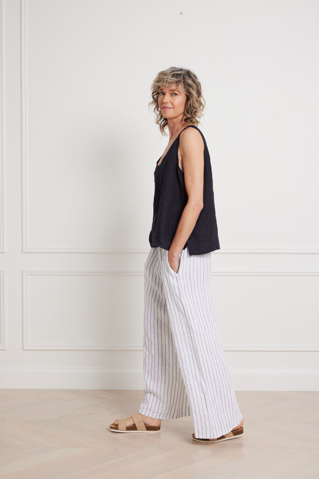 Montaigne Jolie Linen Singlet Top Navy