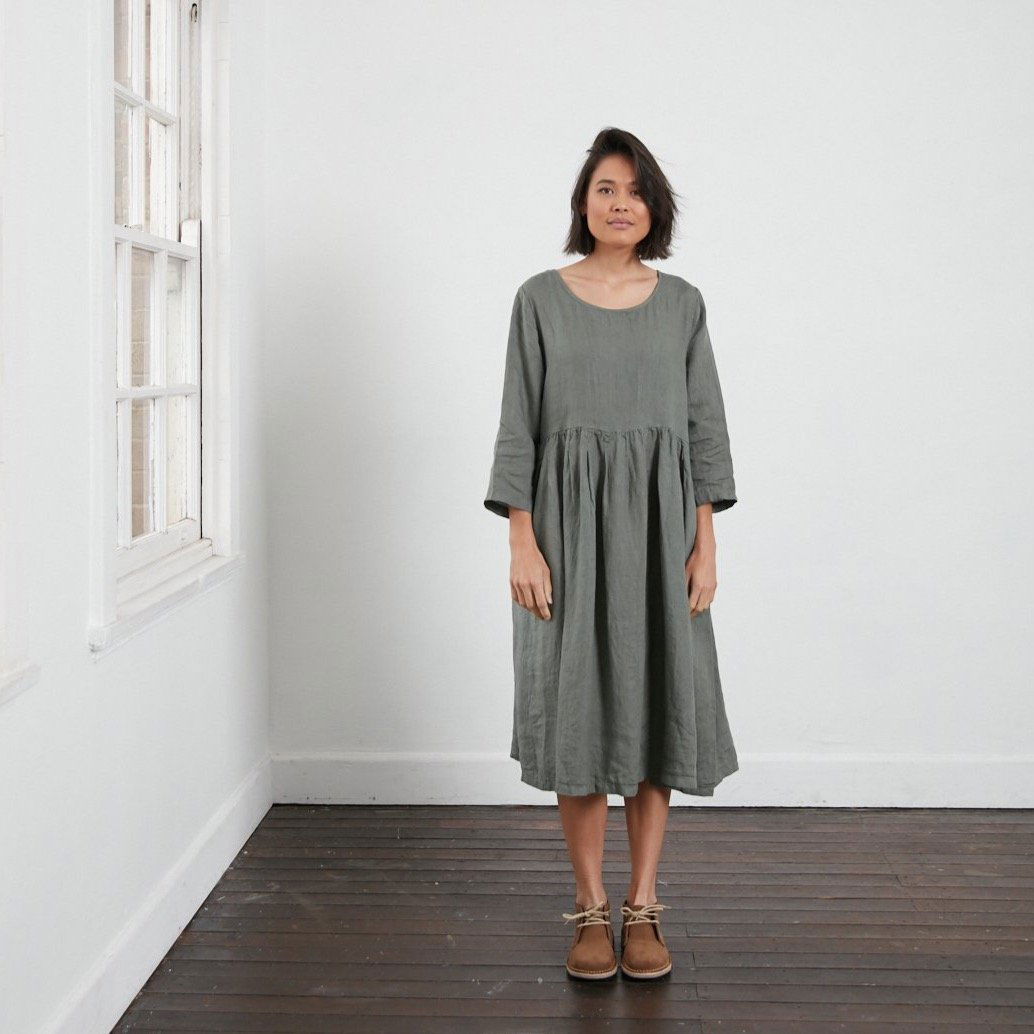 Montaigne Journee Baggy Linen Dress Khaki2