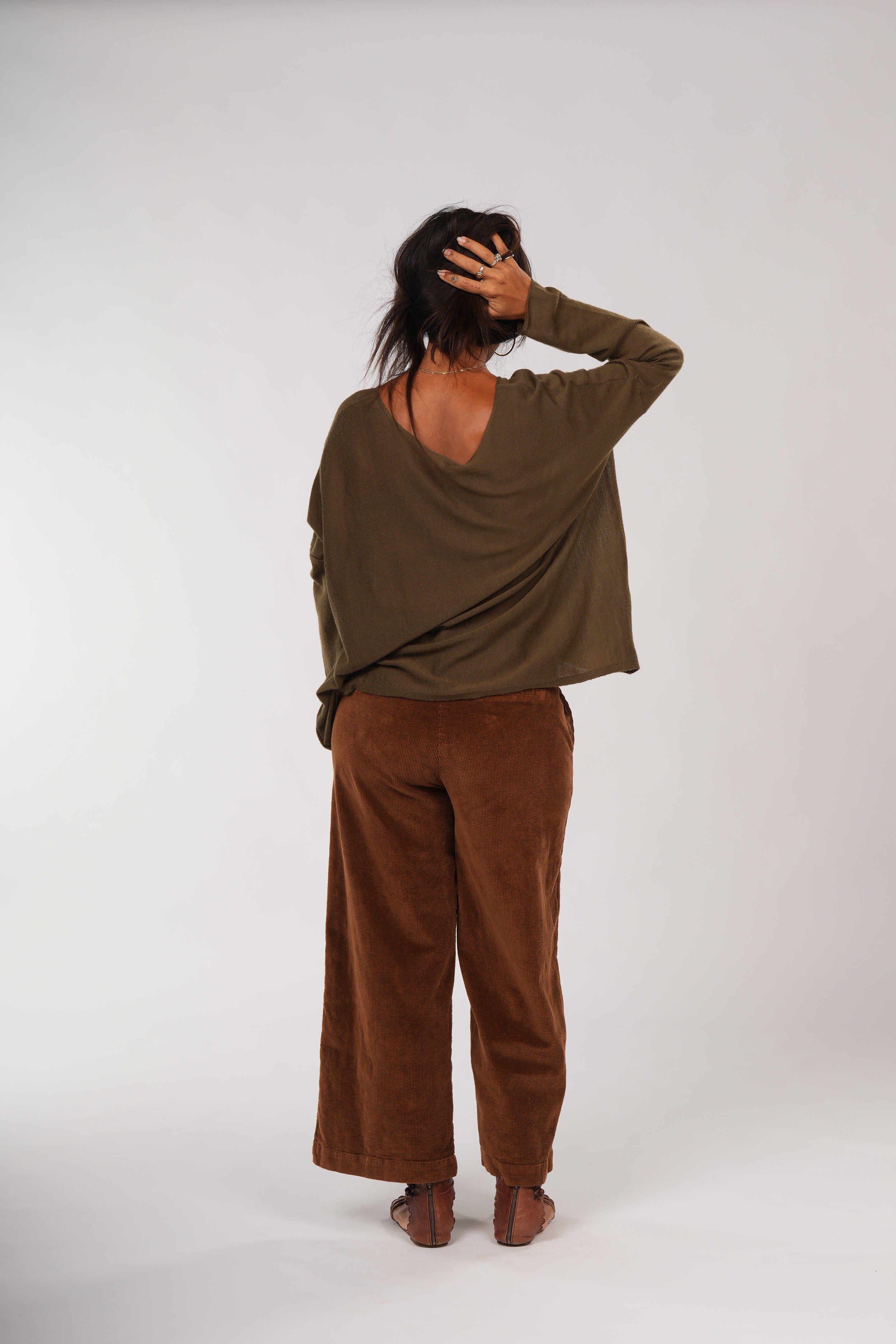 Montaigne Laurant 100% Australian Merino Superfine Loose Summer Knit Dark Green1