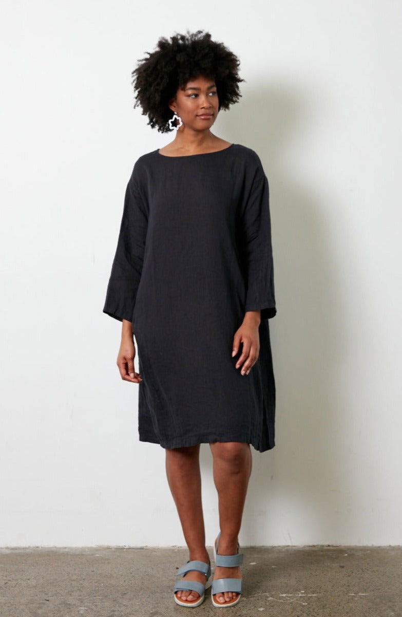 Montaigne Liberte Linen Swing Dress Navy1