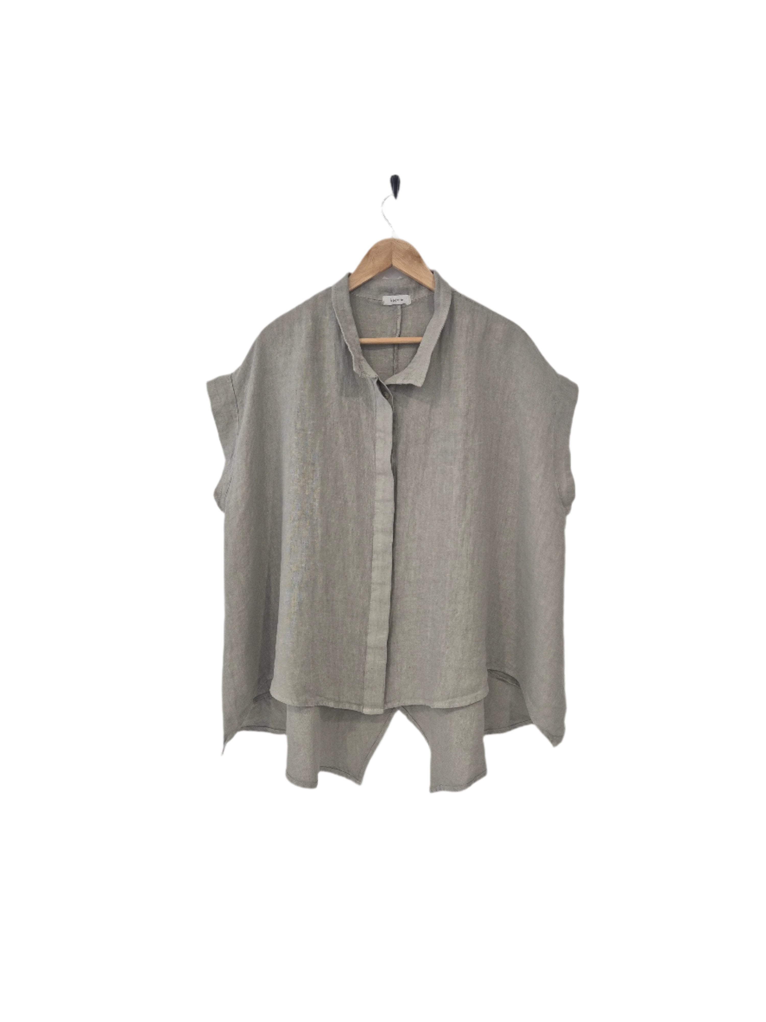 Montaigne Marcella Linen Button Up Shirt Natural3