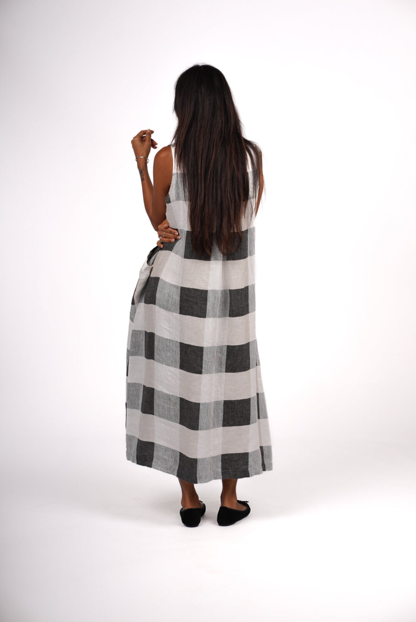 Montaigne Remy Linen Dress in Black Check1